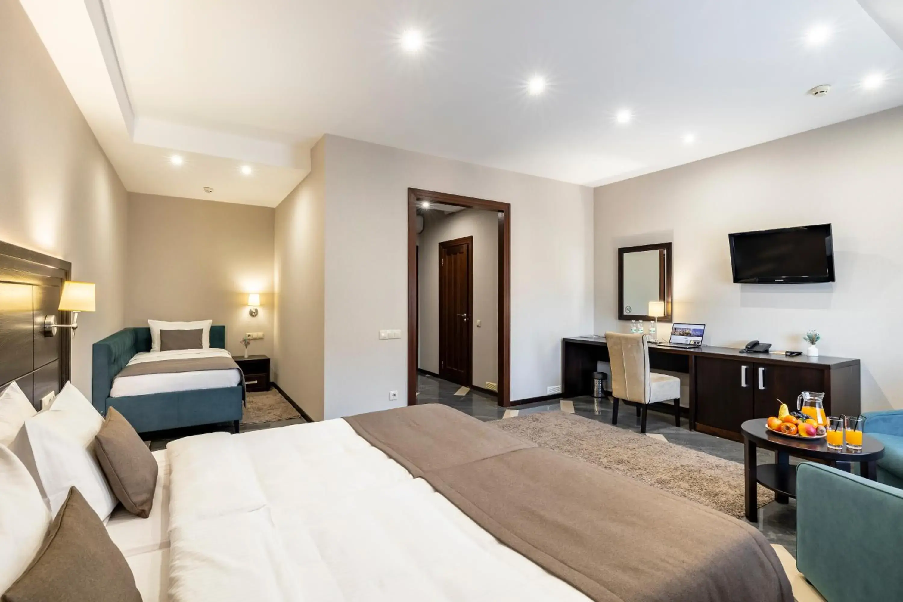 Standard Triple Room in Taurus Hotel & SPA Standard Triple Room in Taurus Hotel & SPA