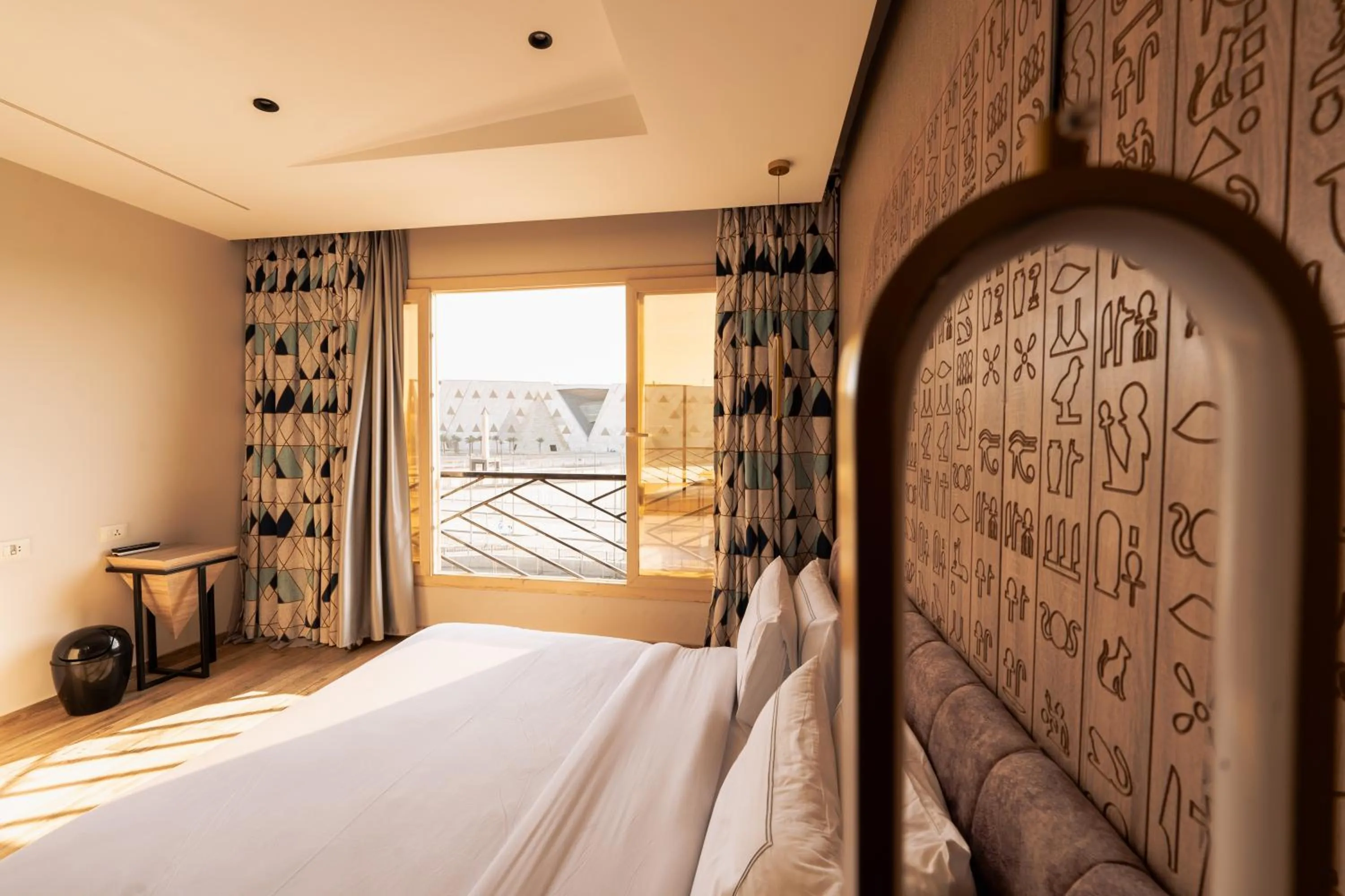 Bedroom, Bed in Royal Great Pyramid INN