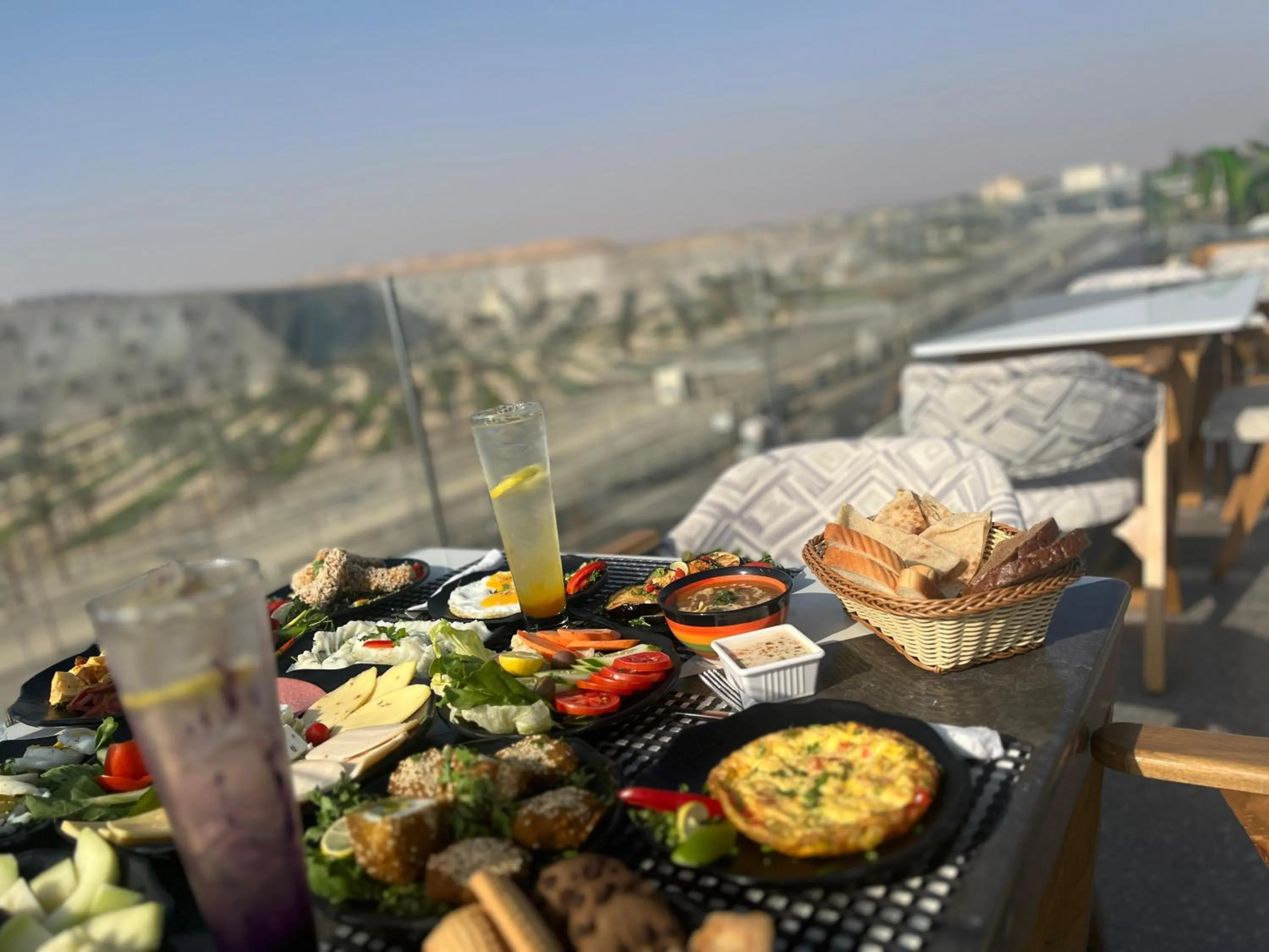 Breakfast in Royal Great Pyramid INN