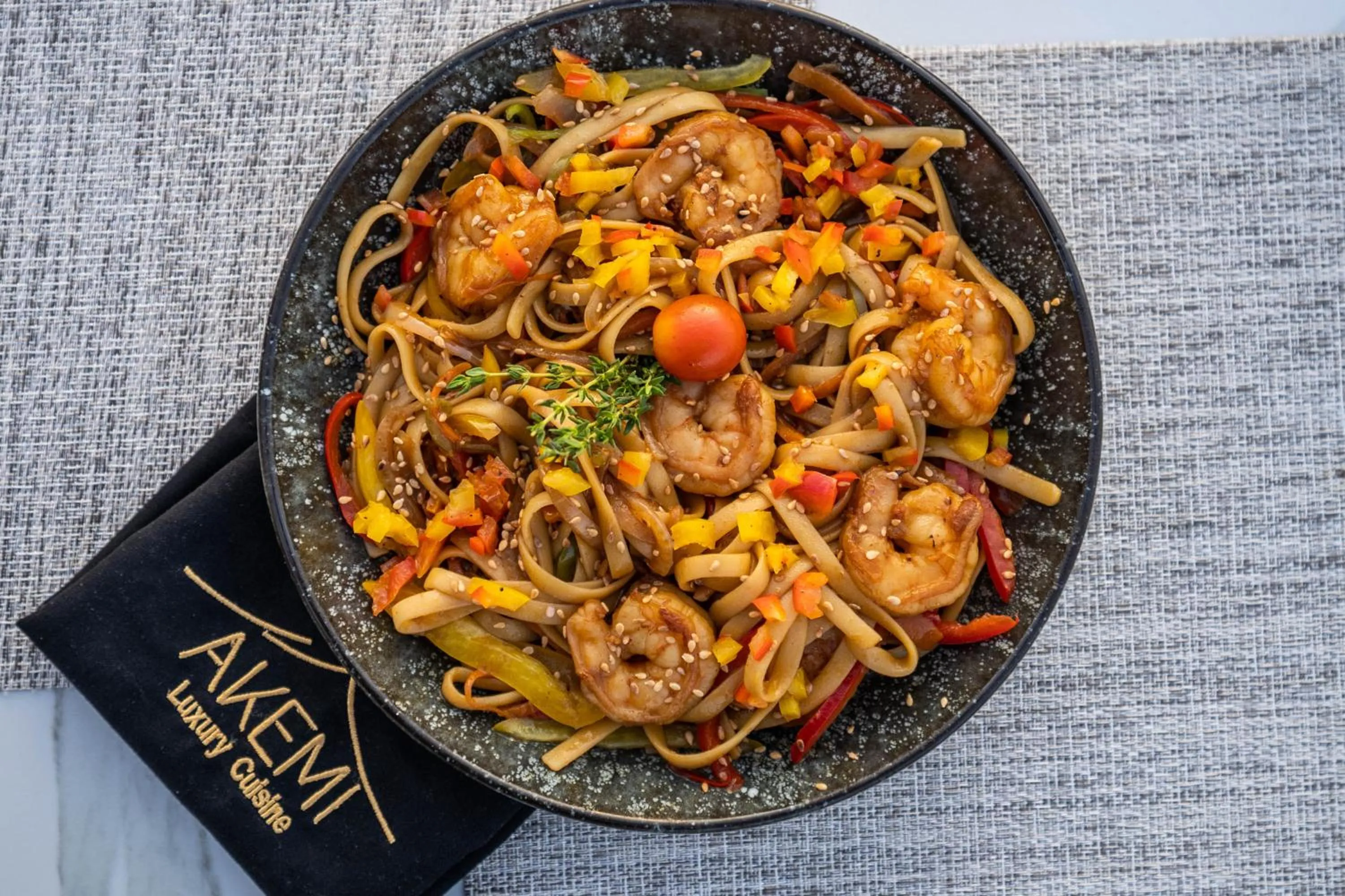 Restaurant/places to eat in Royal Great Pyramid INN