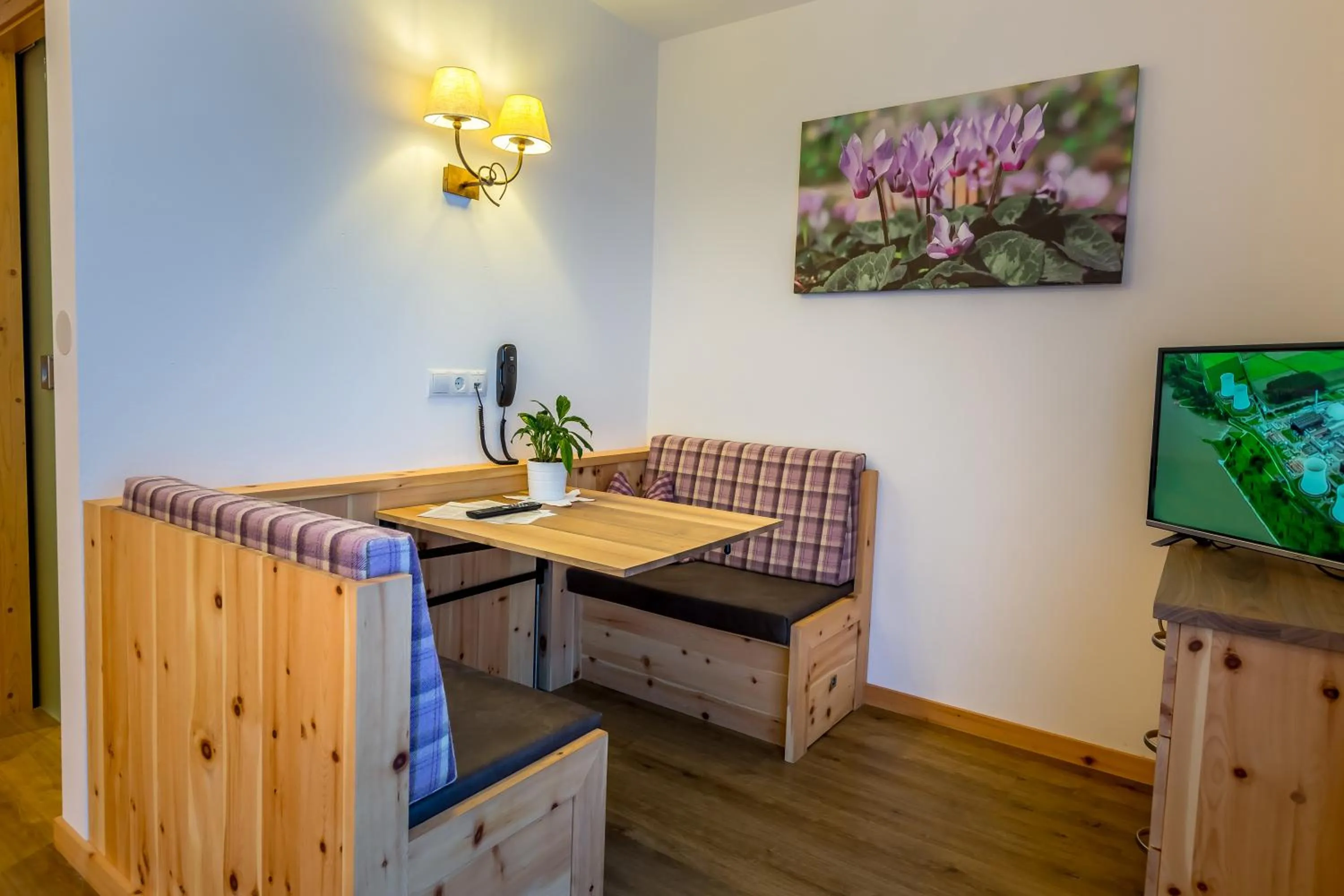 Photo of the whole room in Hotel Restaurant Rosmarie