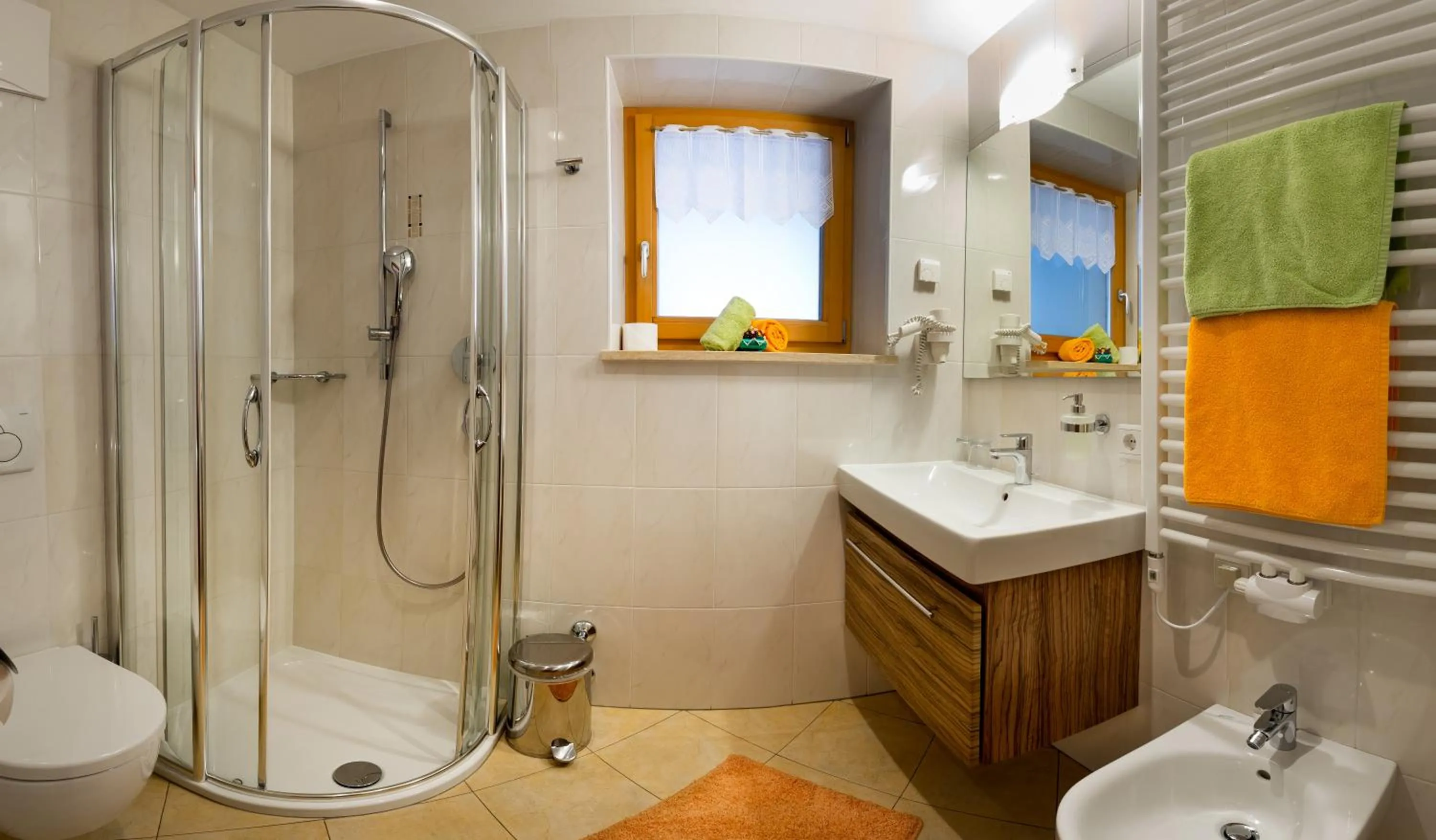 Shower in Hotel Restaurant Rosmarie