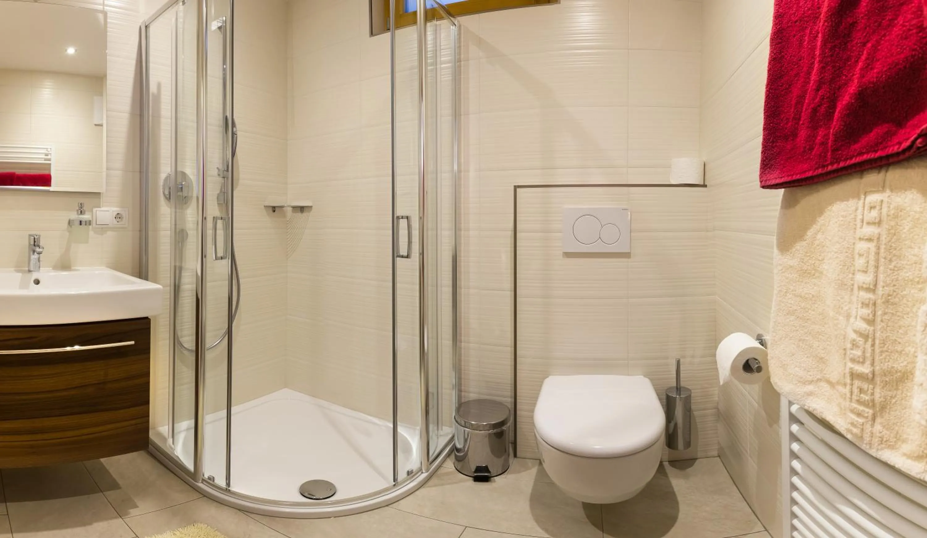 Shower in Hotel Restaurant Rosmarie