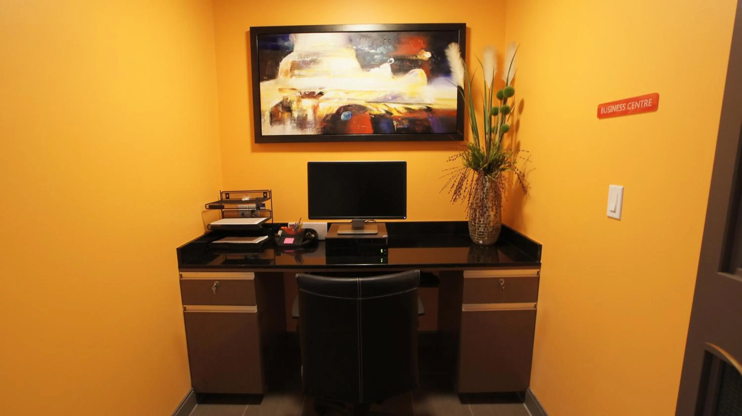 Business facilities in Dreamz Inn