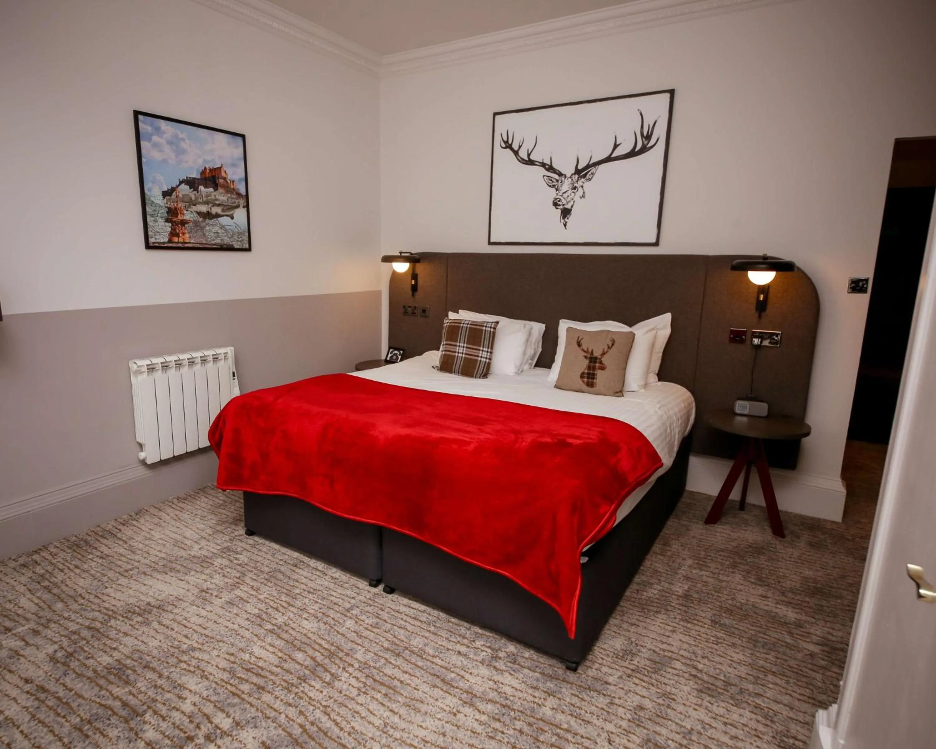 Bedroom, Bed in Bruntsfield Hotel