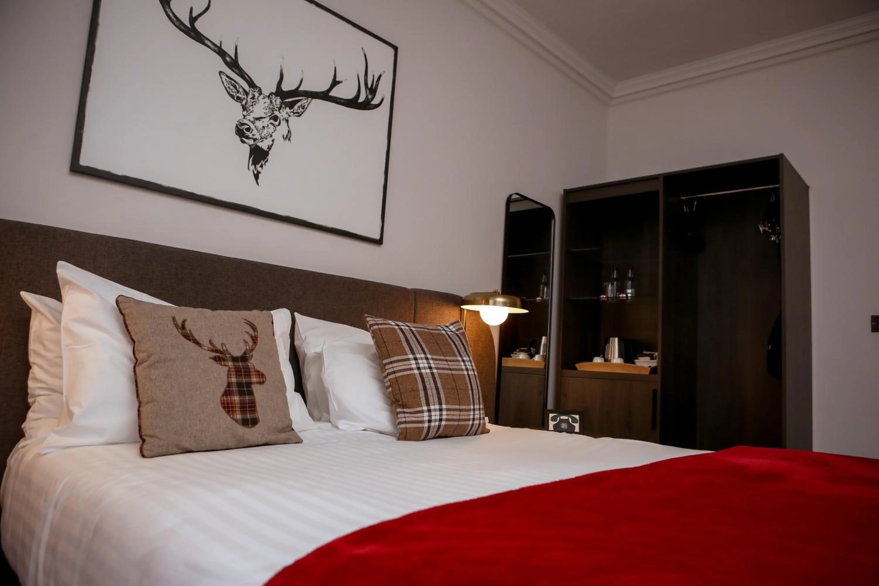 Bedroom, Bed in Bruntsfield Hotel