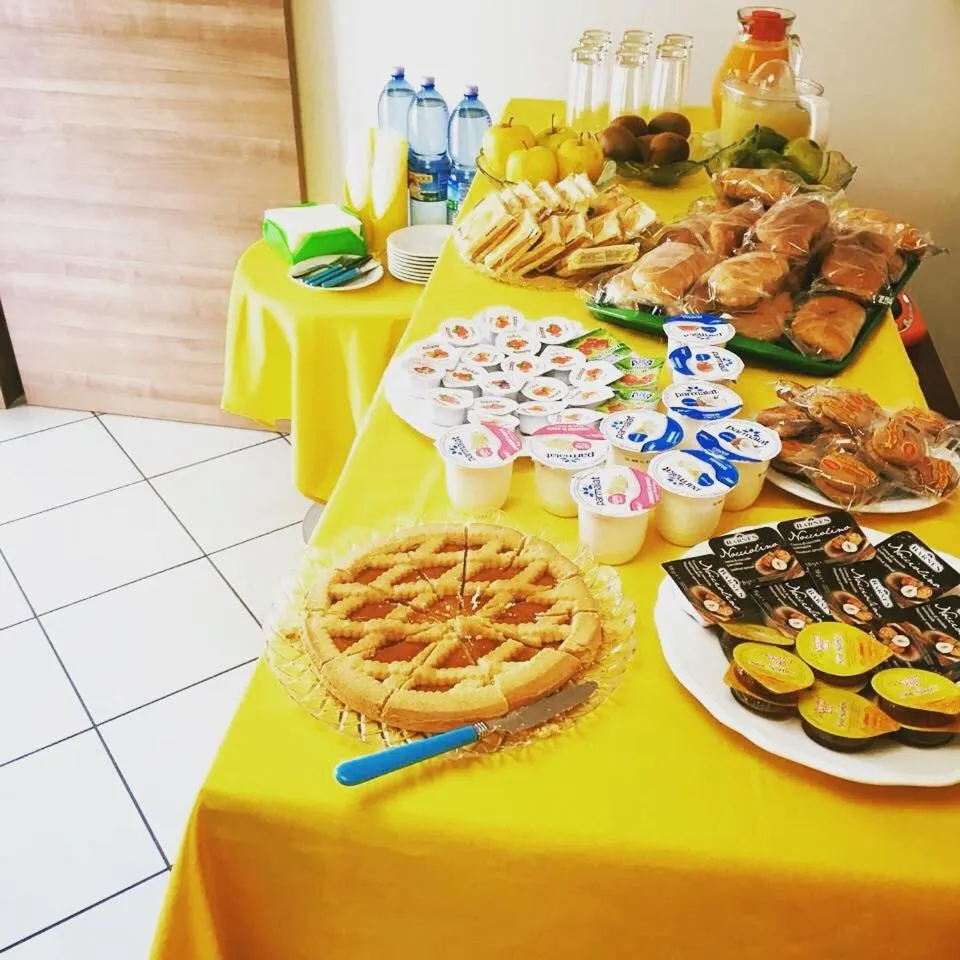 Food and drinks in Longomare