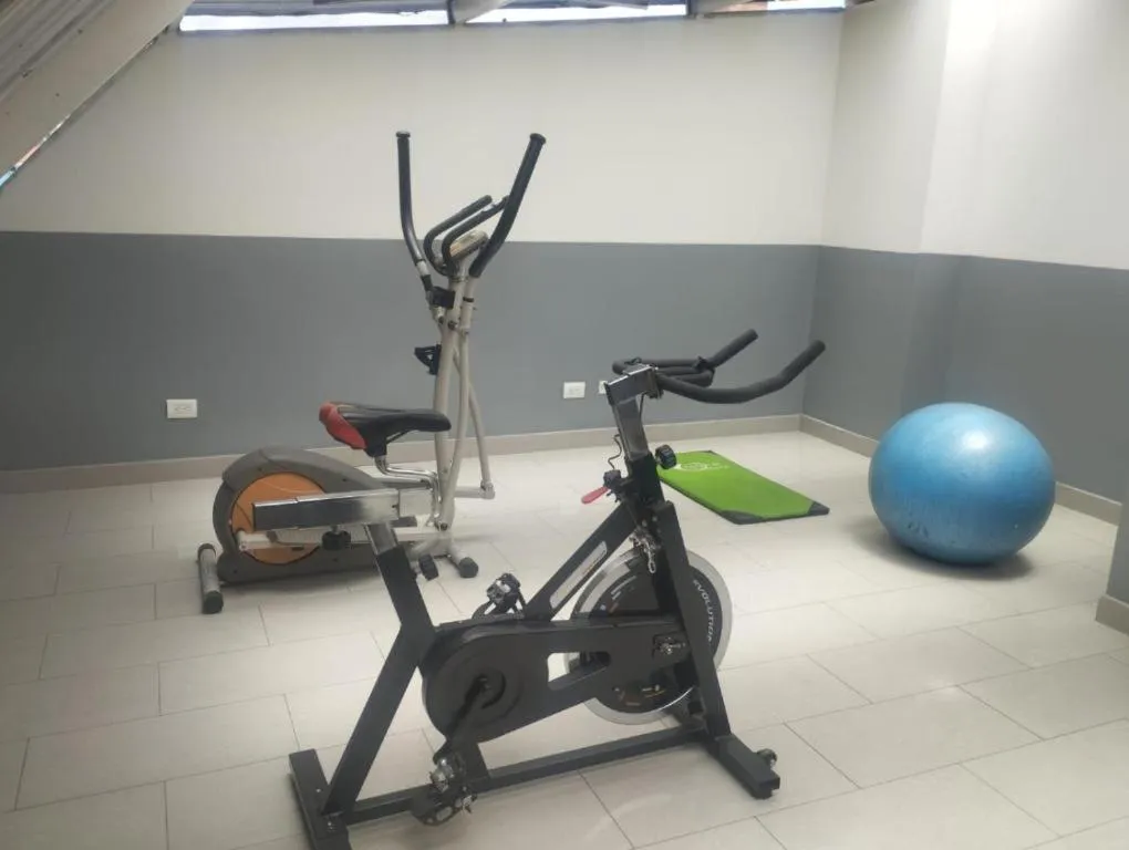 Fitness centre/facilities in Hotel Castellana 100 Bogota By Hoteles Confort 80