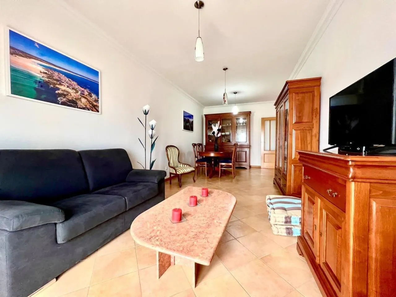Apartamento T2 com vista panorâmica sobre a costa