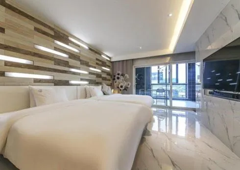 Bed in Ulsan Samsan Pandora Hotel