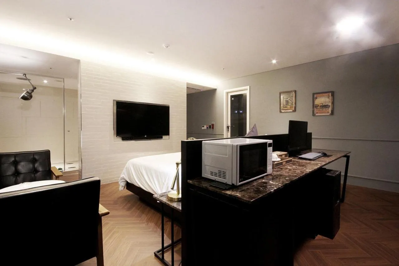 Bed in Ulsan Samsan Pandora Hotel