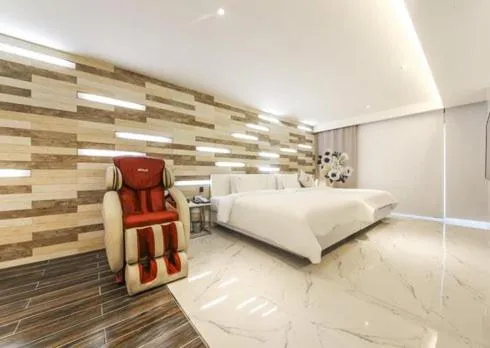 Bed in Ulsan Samsan Pandora Hotel