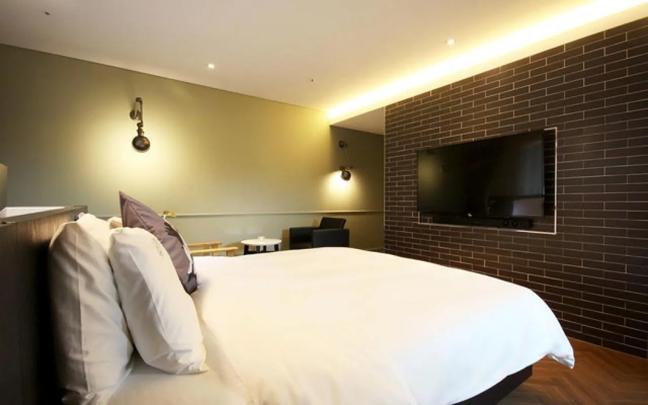 Bed in Ulsan Samsan Pandora Hotel