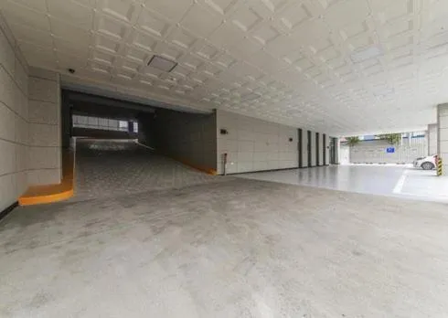 Parking in Ulsan Samsan Pandora Hotel