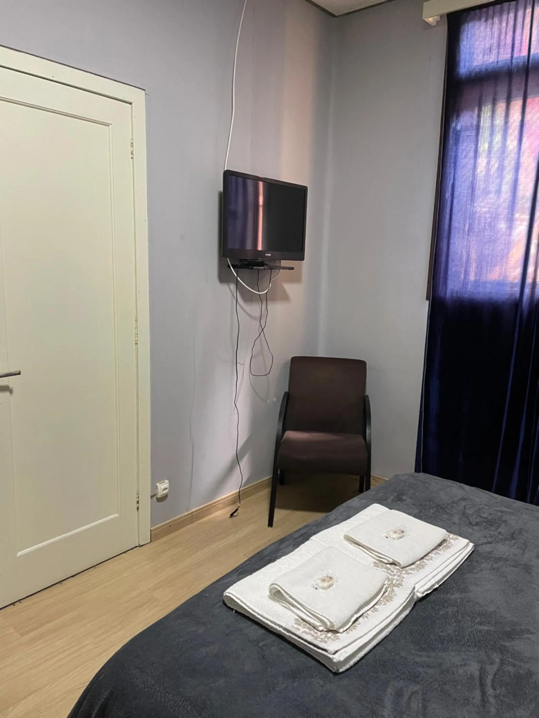 Bedroom, Bed in Pousada Vista do Lago - HOSTEL