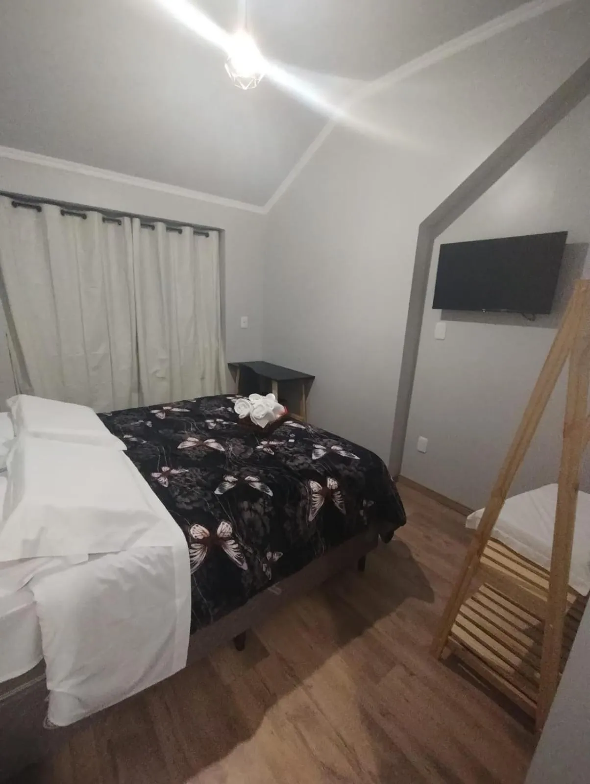 Bedroom, Bed in Pousada Vista do Lago - HOSTEL