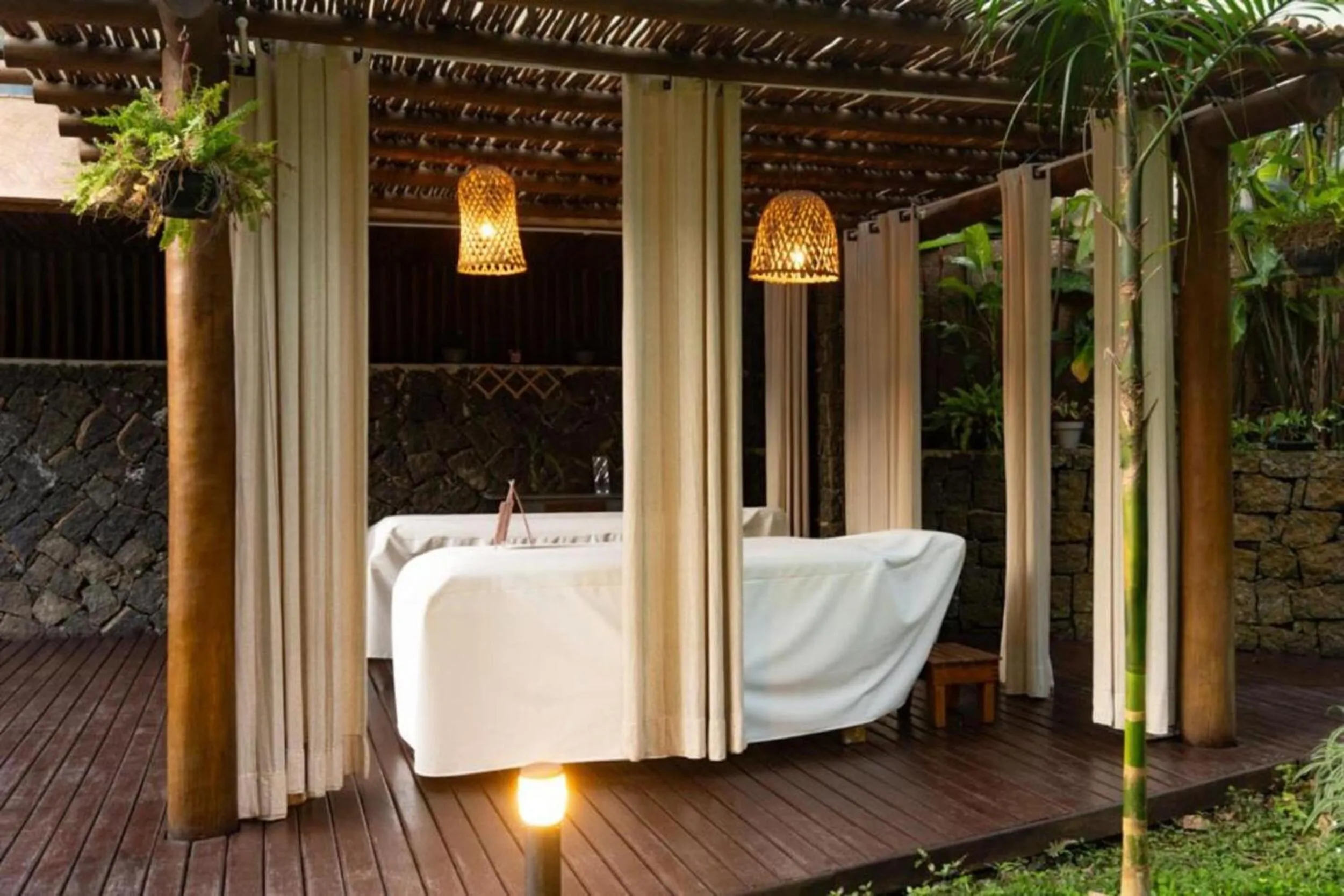 Massage in Kalango Hotel Boutique