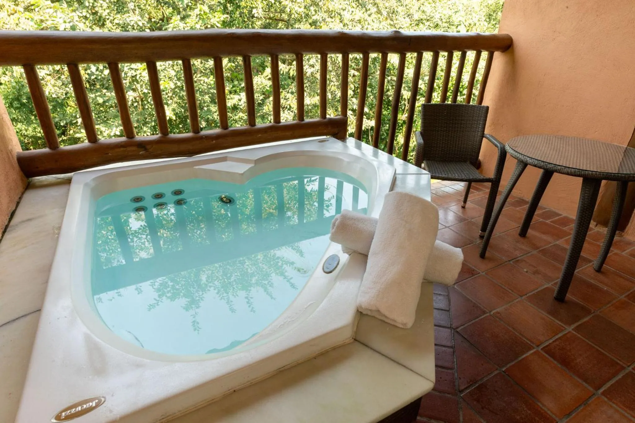 Bath in Kalango Hotel Boutique