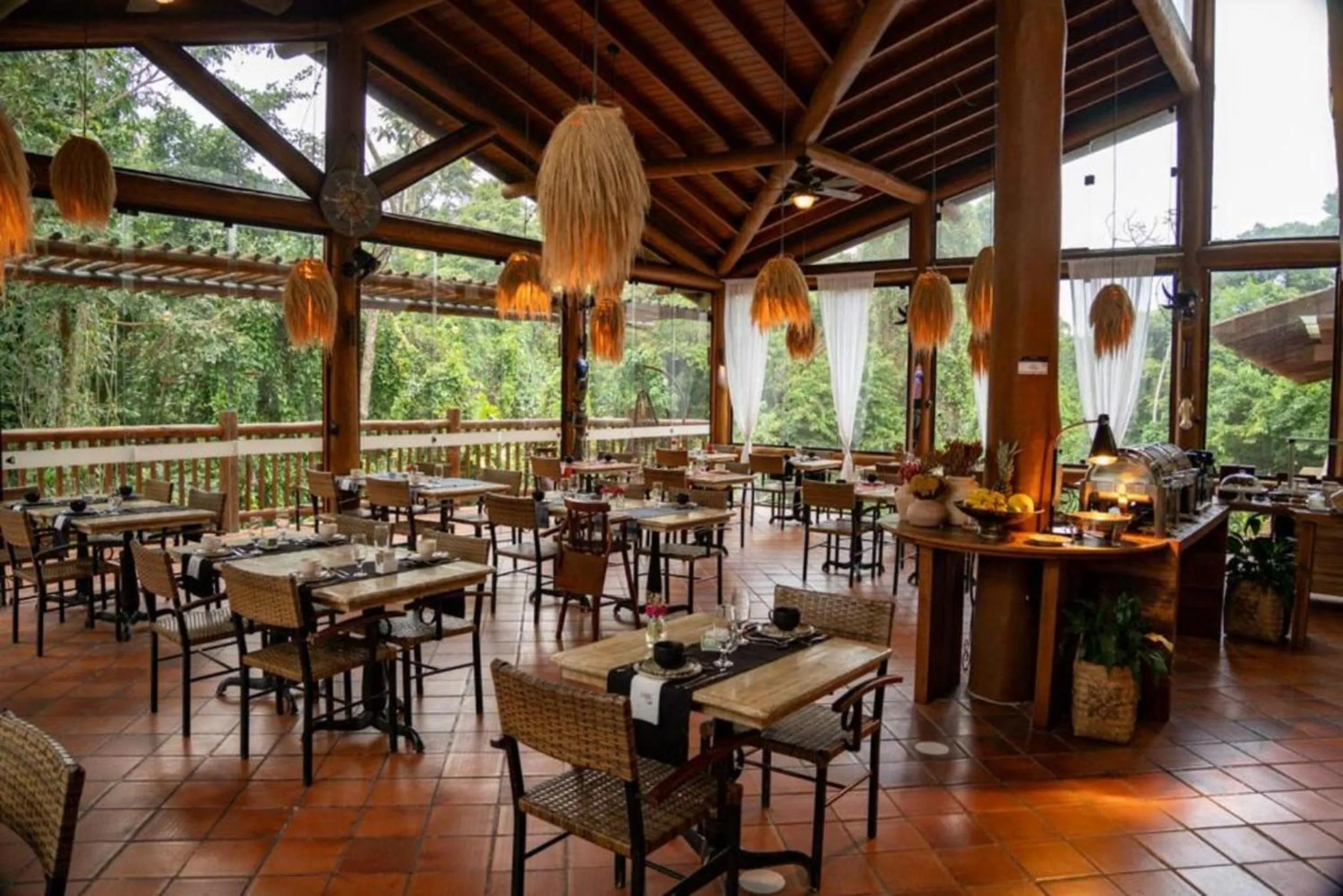 Restaurant/places to eat in Kalango Hotel Boutique