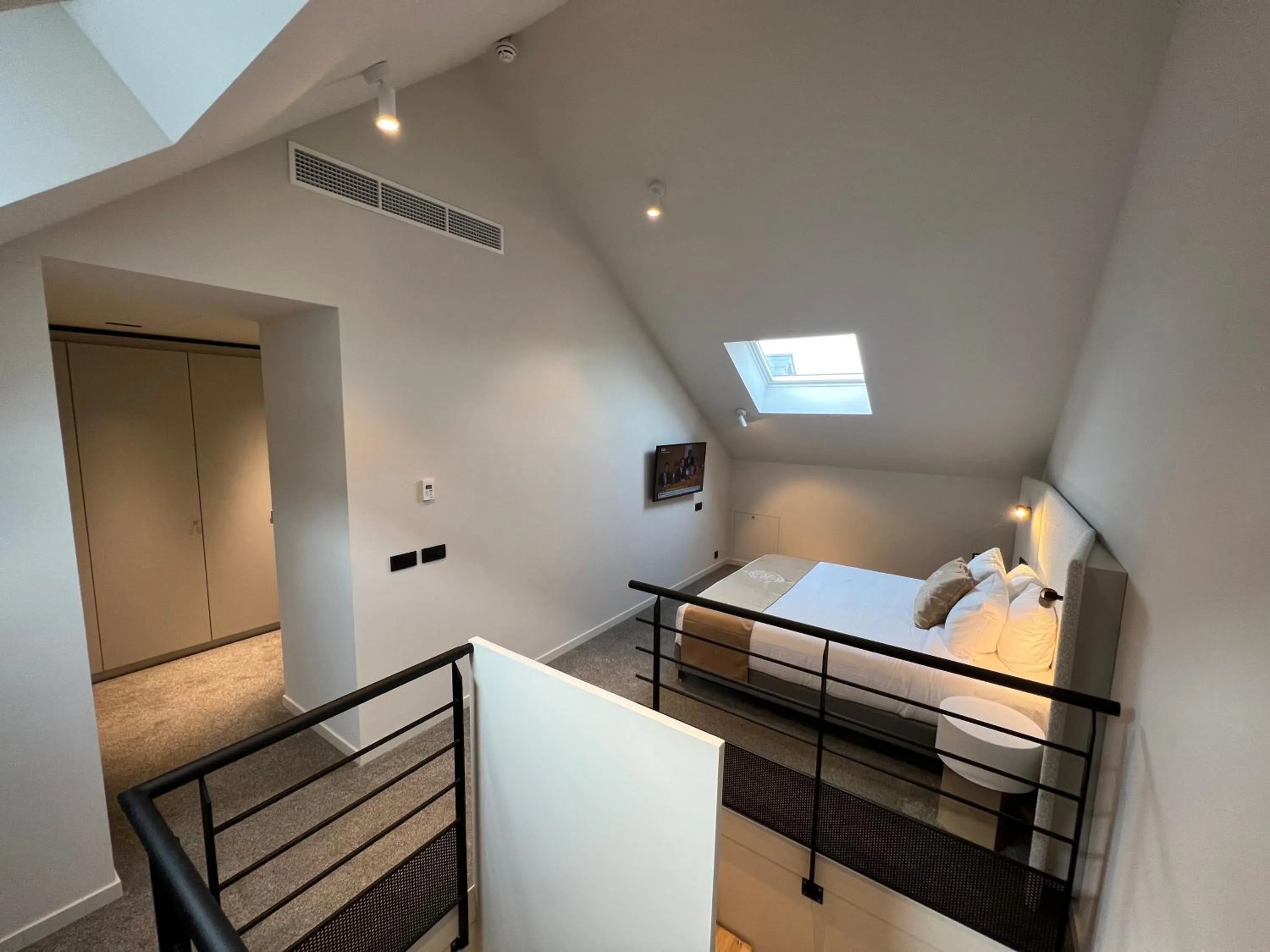 Bedroom, Bed in OPO Hotel