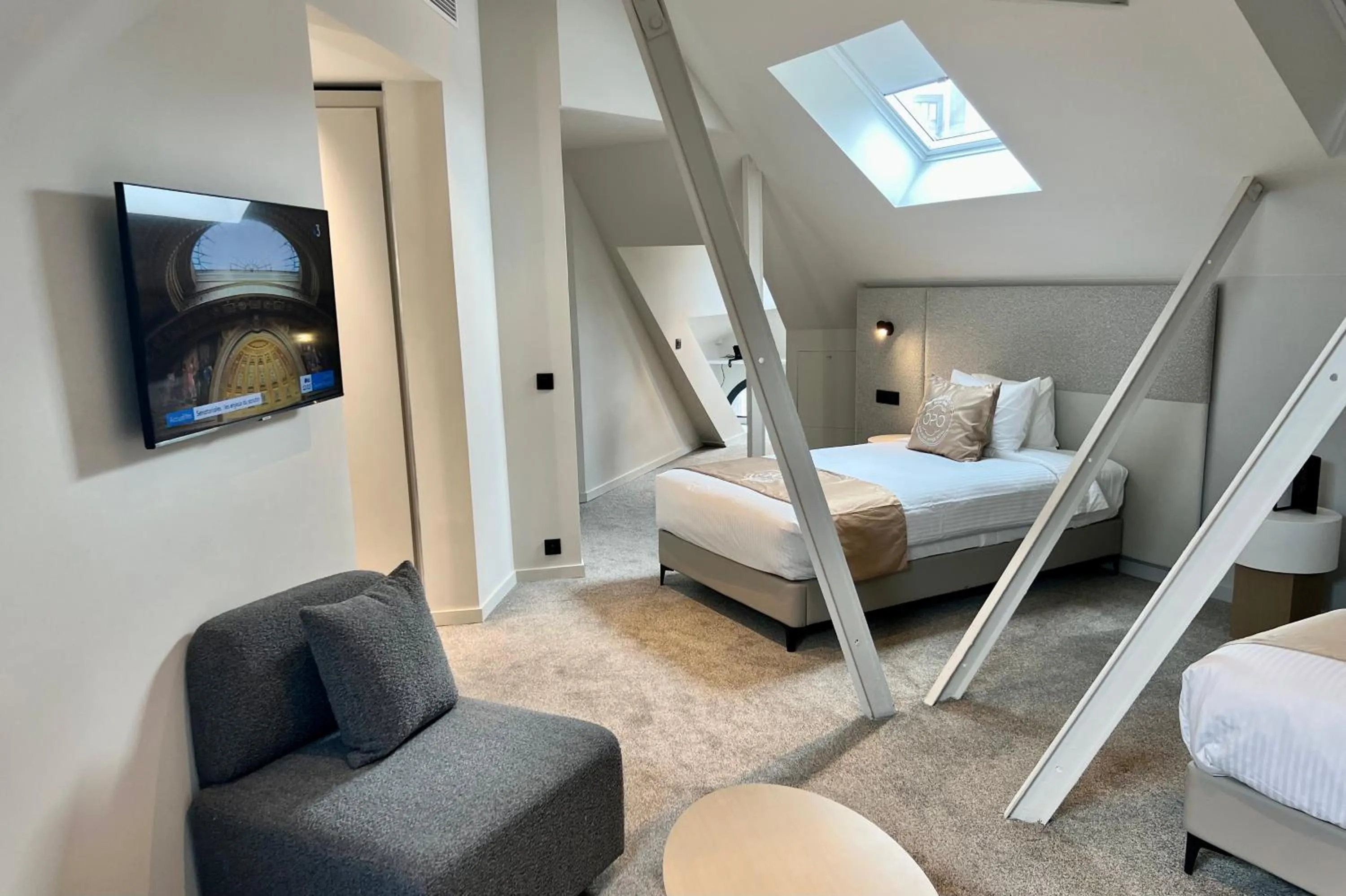 Bedroom, Bed in OPO Hotel