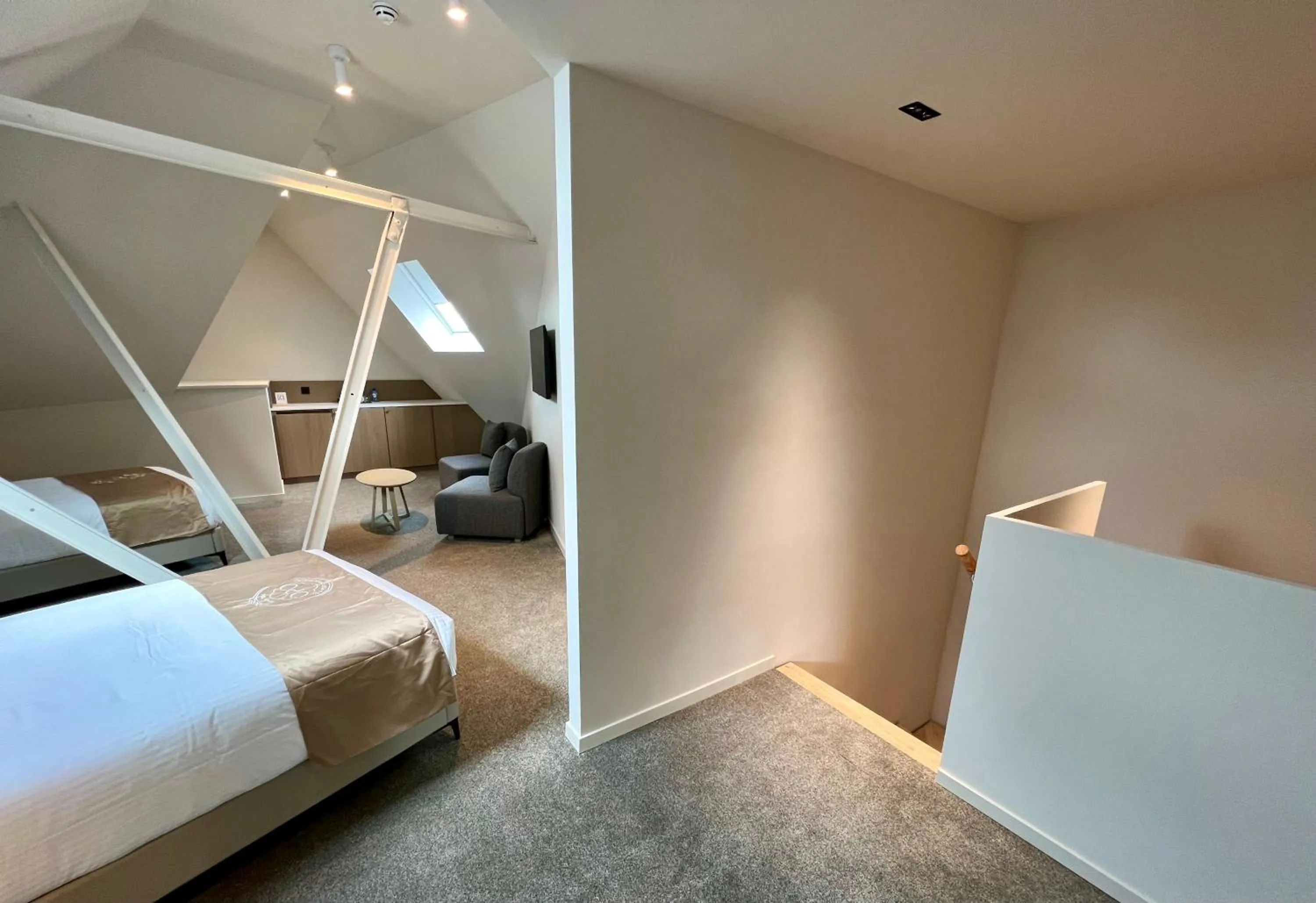 acessibility, Bed in OPO Hotel