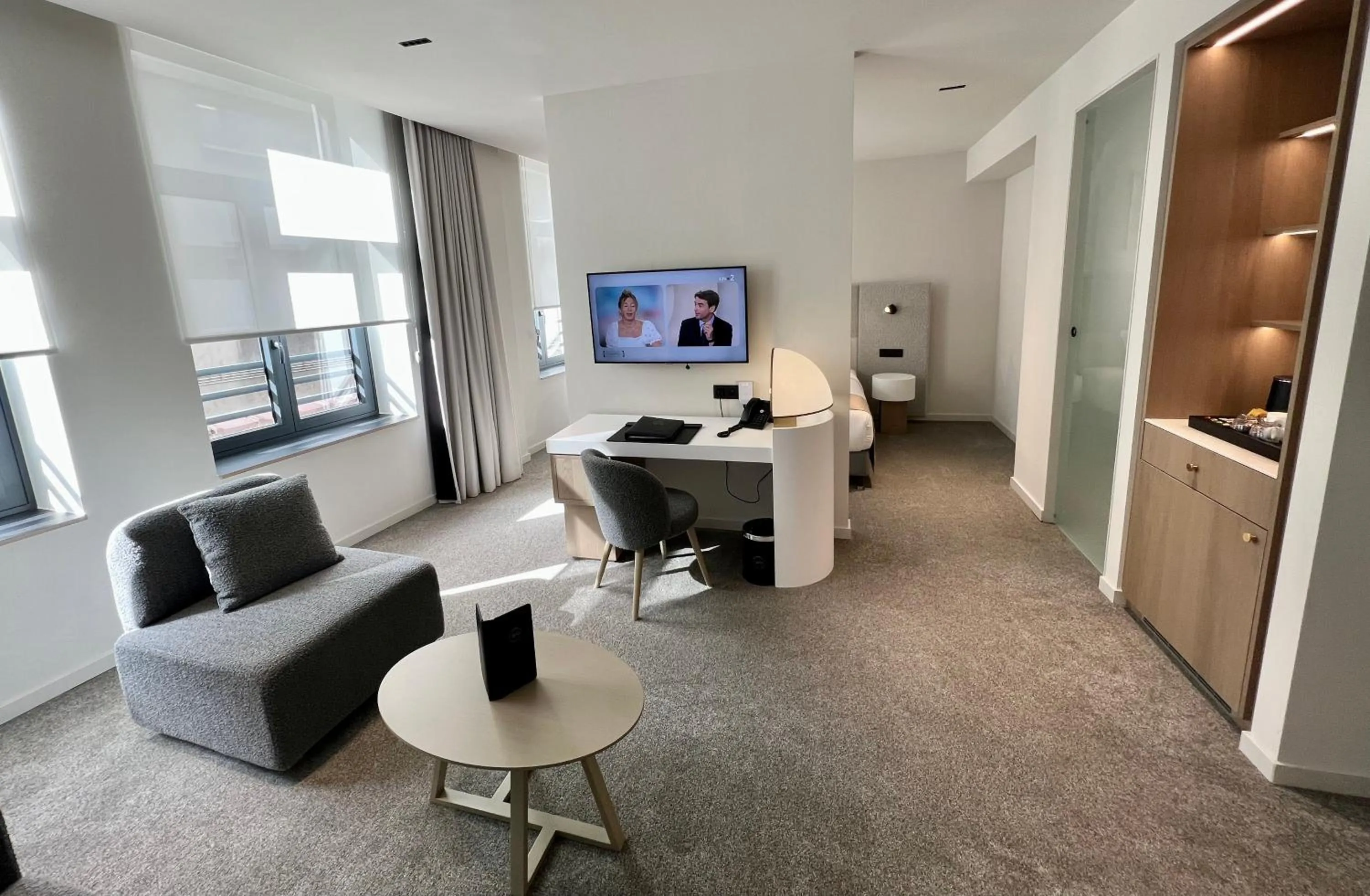 Photo of the whole room in OPO Hotel