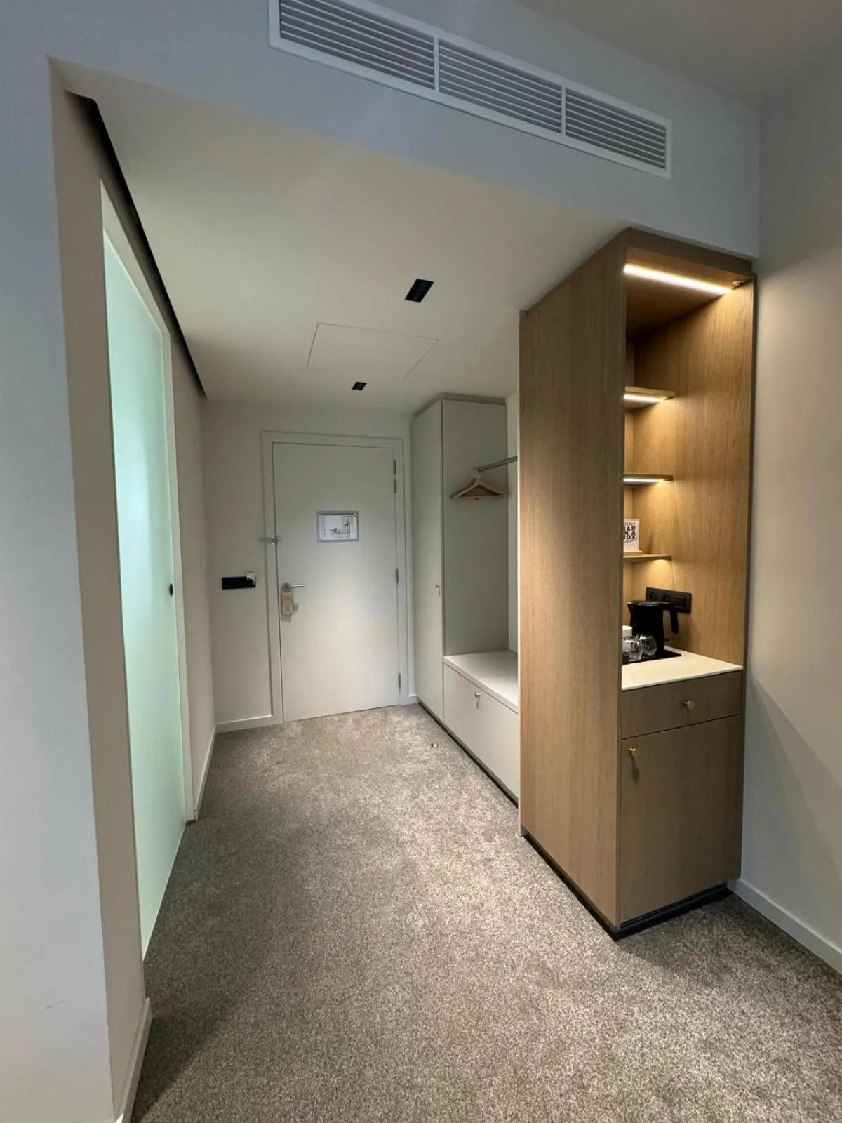 Photo of the whole room in OPO Hotel