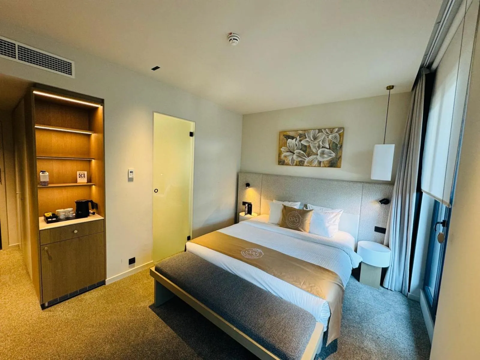 Photo of the whole room, Bed in OPO Hotel