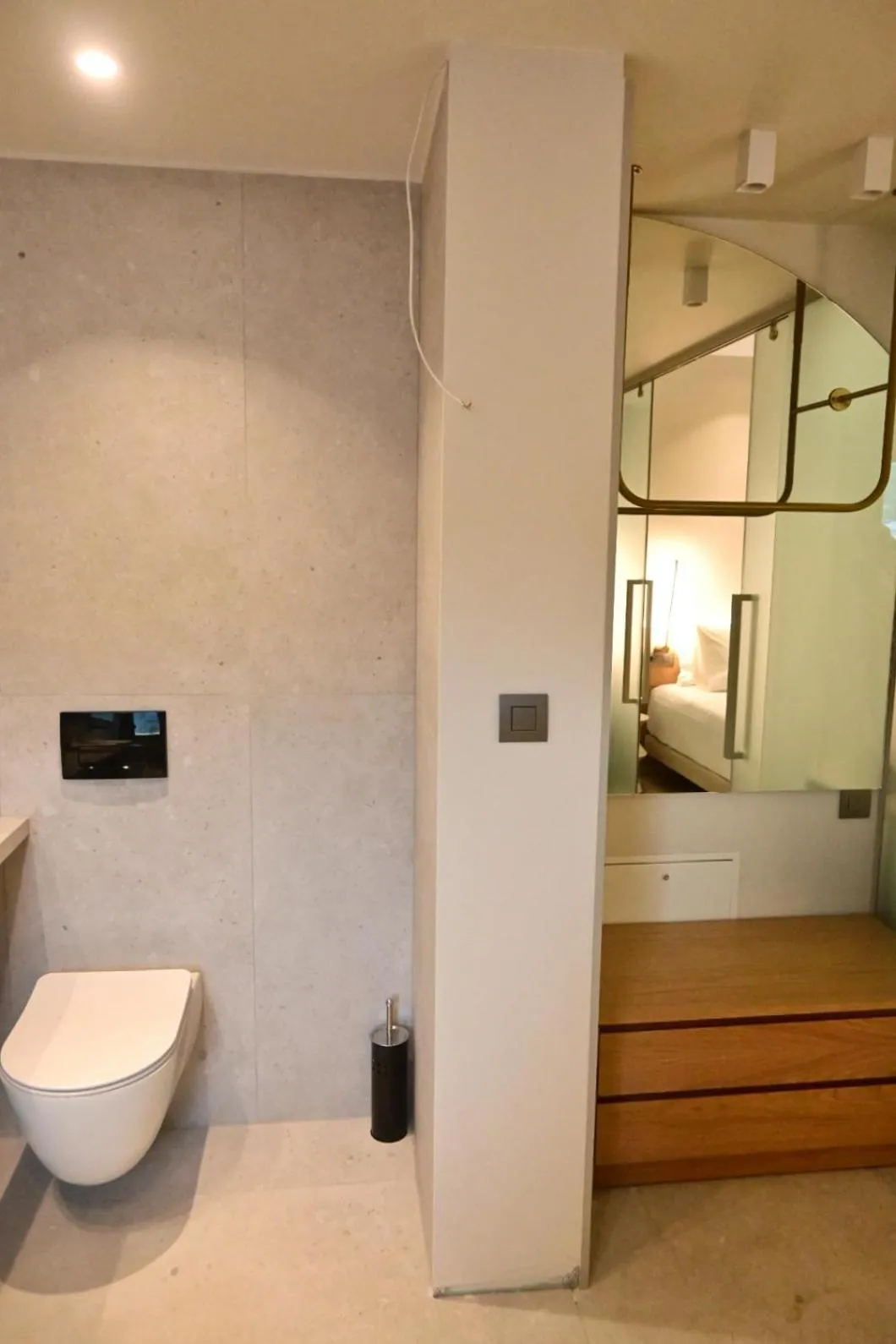 Balance Accommodation