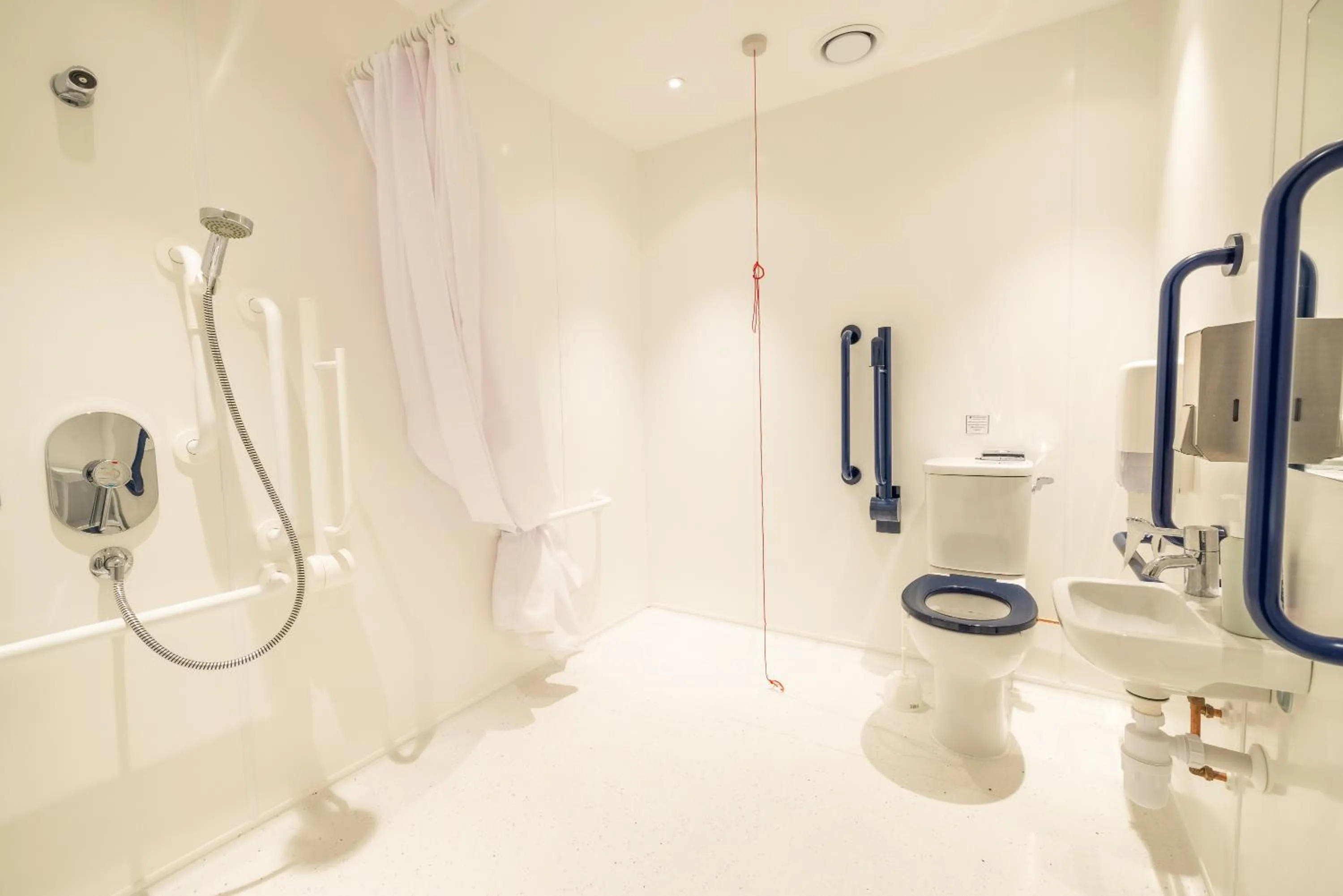 Toilet in An Spiris Accommodation at Dundreggan Rewilding Centre