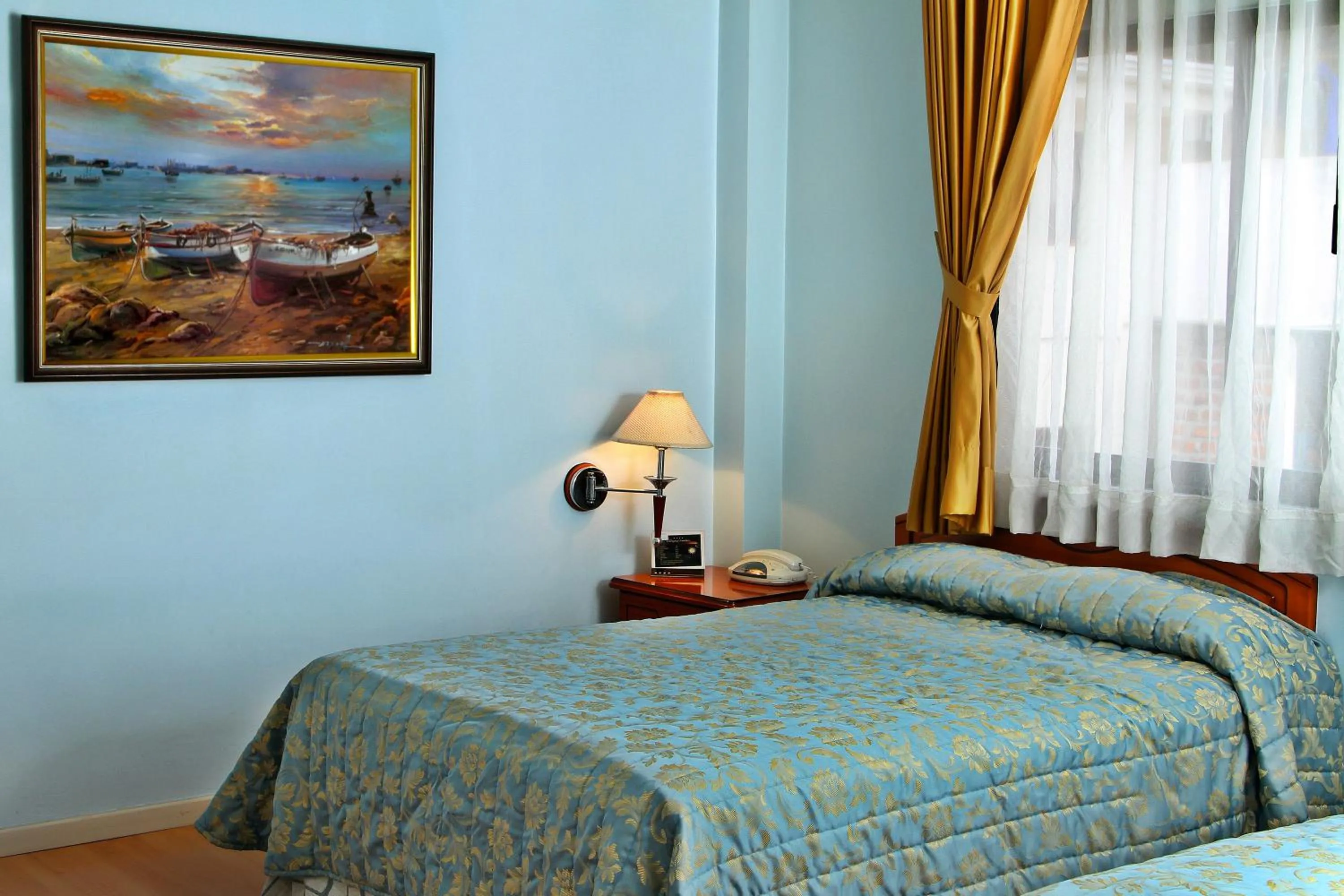 Bed in Hotel Yanuncay