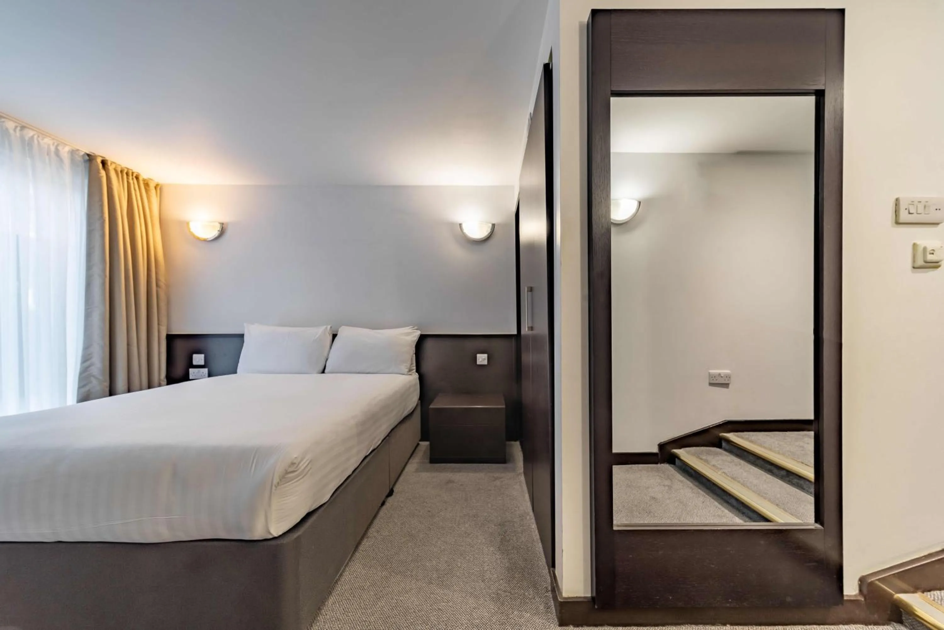 Bed in Central Park Hotel