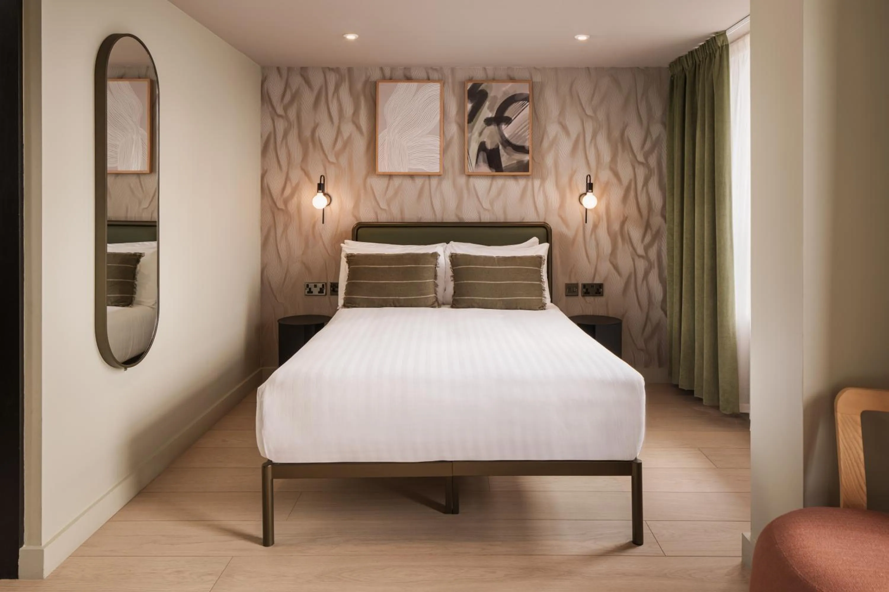 Bed in Central Park Hotel