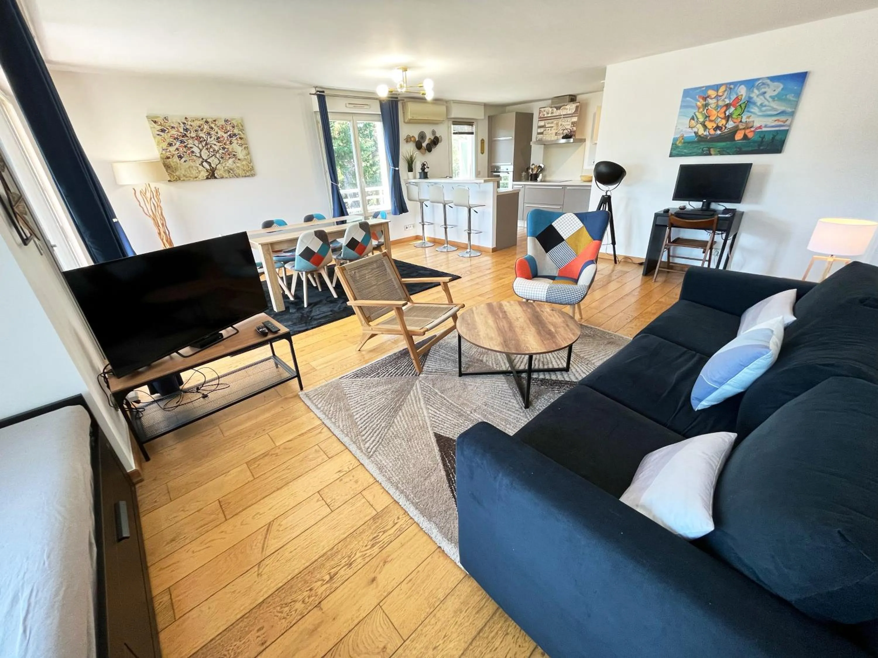 Living room in Appartement 84m² avec 2 parkings privatifs