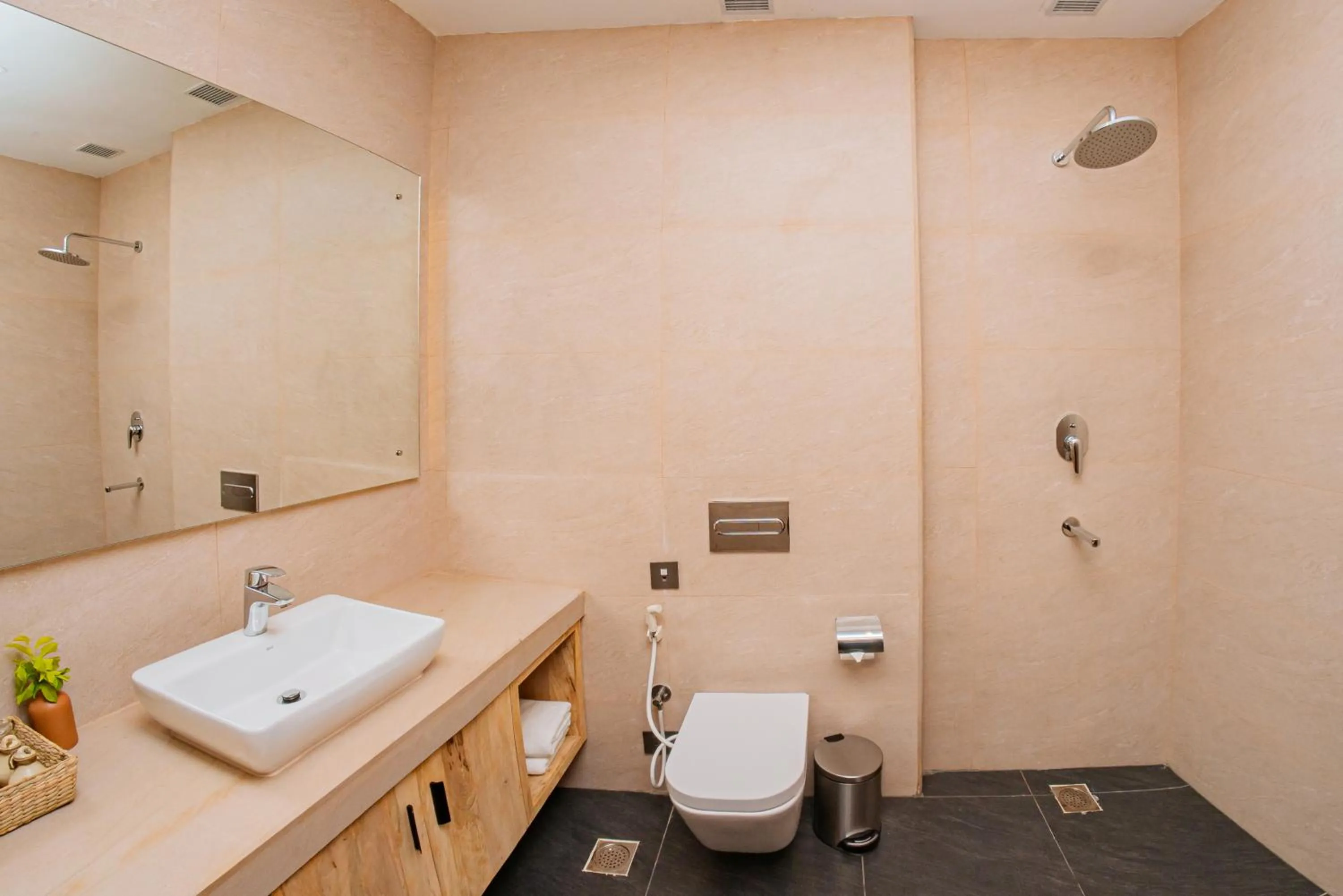 Bathroom in Dorje's Resort and Spa