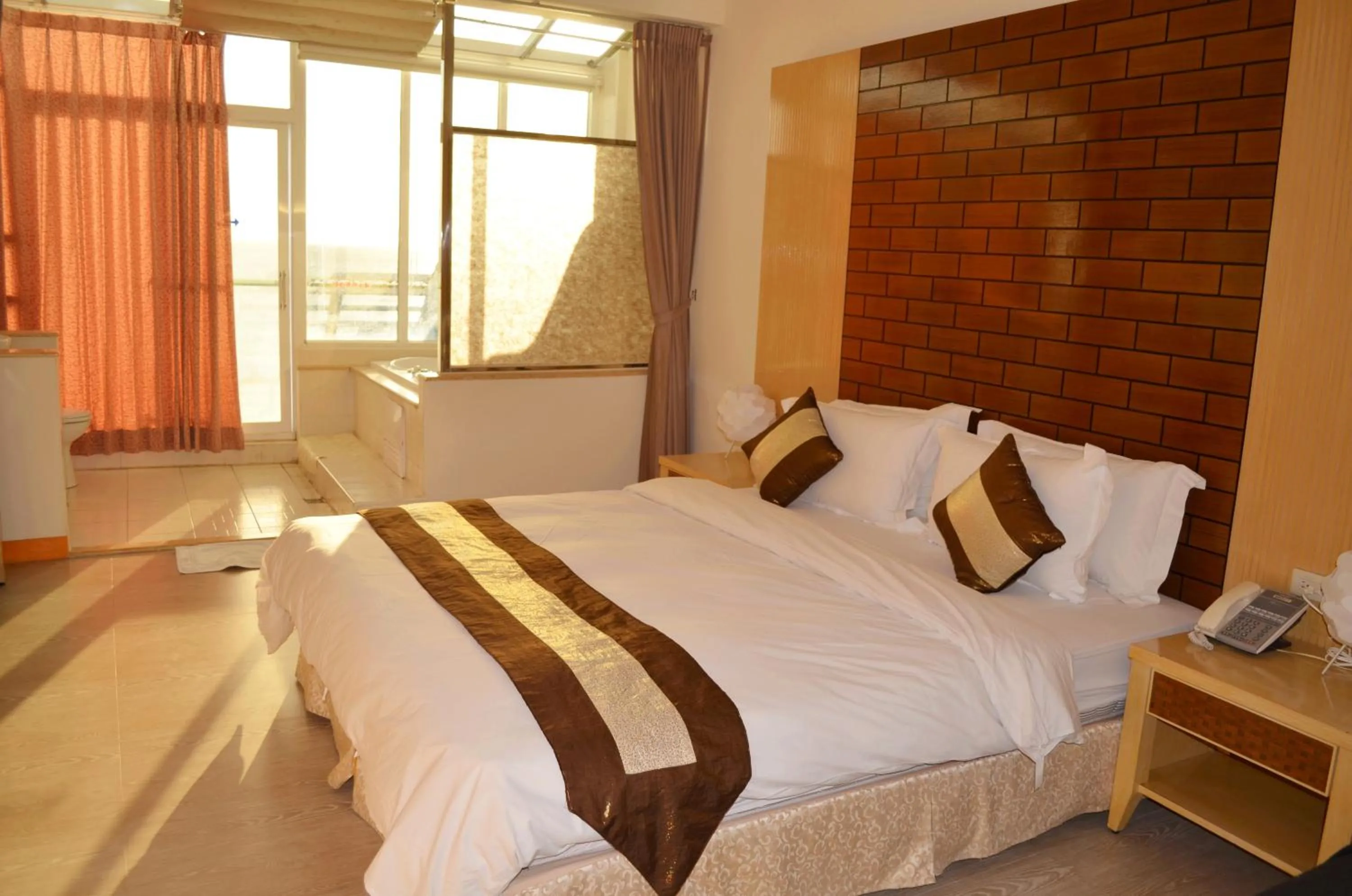 Photo of the whole room, Bed in Yake Homestay