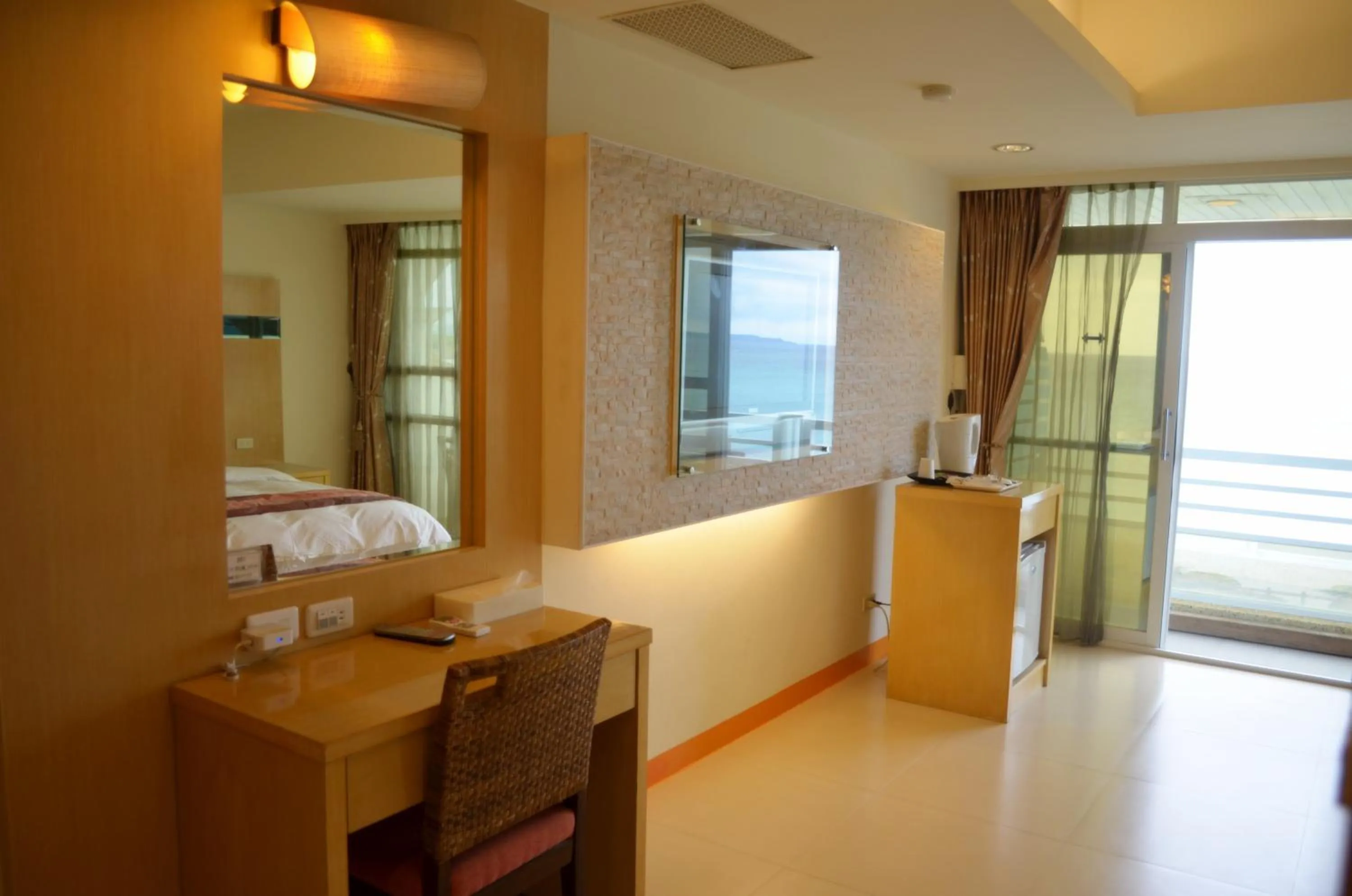 Photo of the whole room, Bed in Yake Homestay