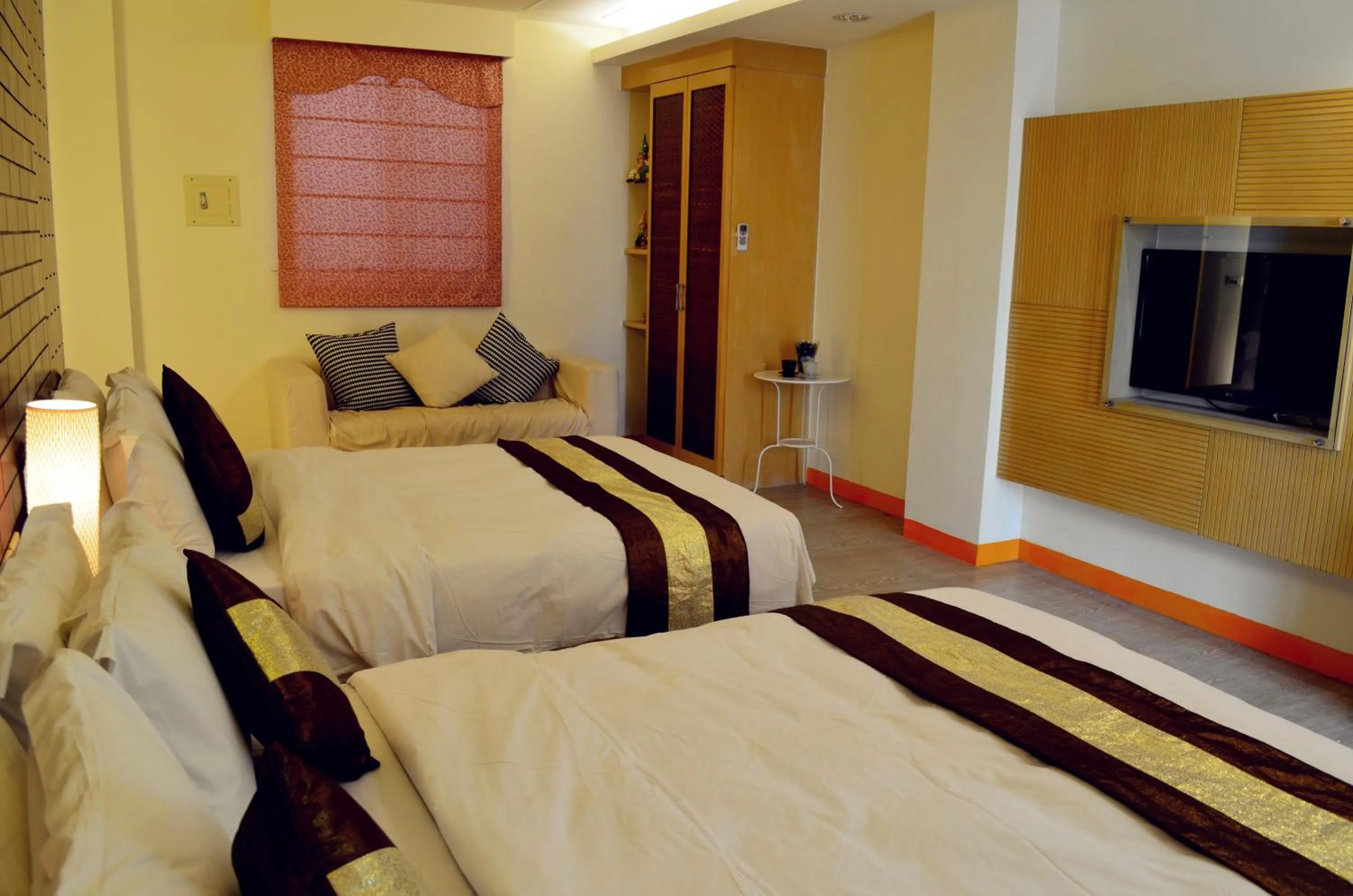 Photo of the whole room, Bed in Yake Homestay