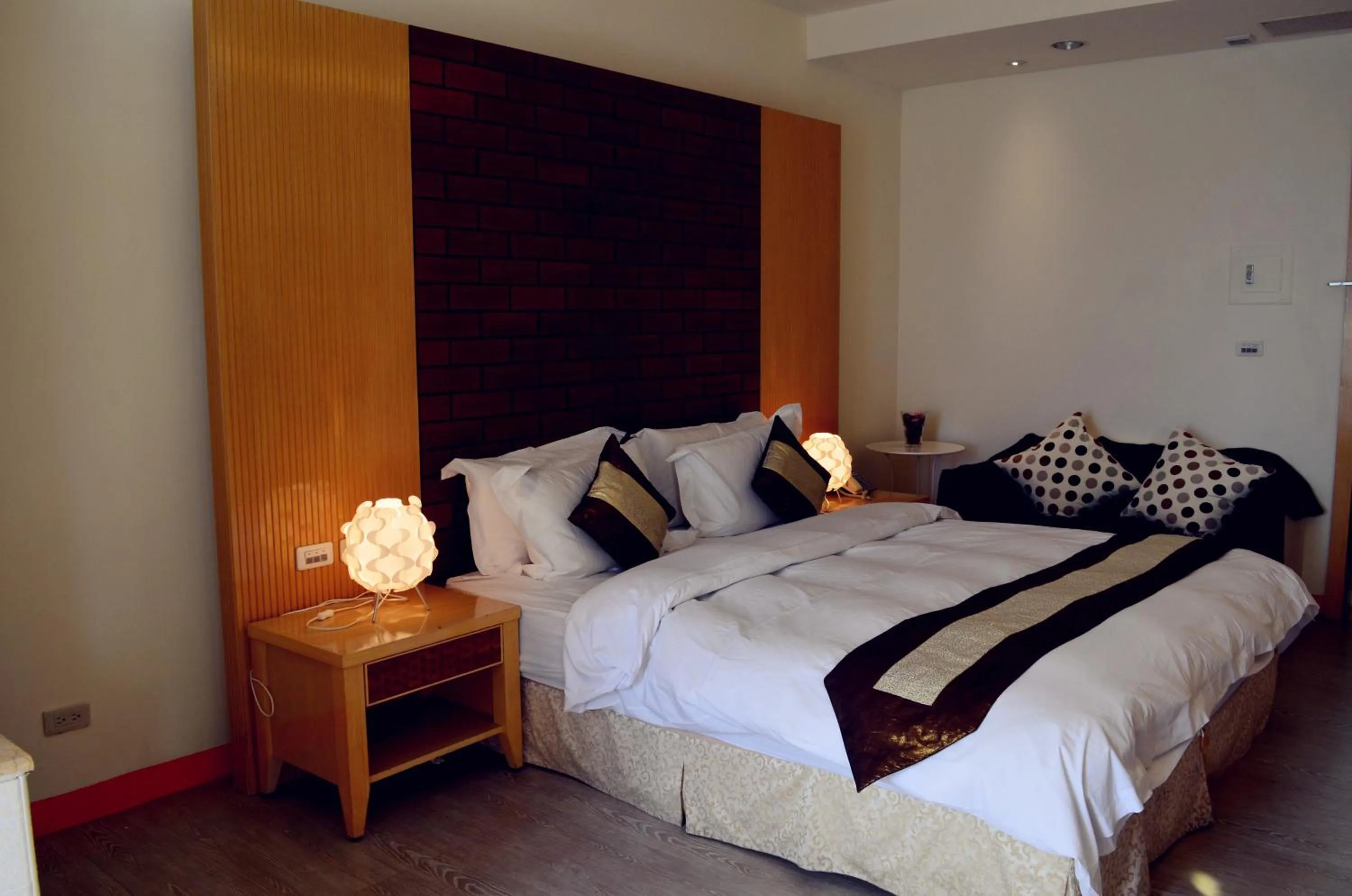 Photo of the whole room, Bed in Yake Homestay