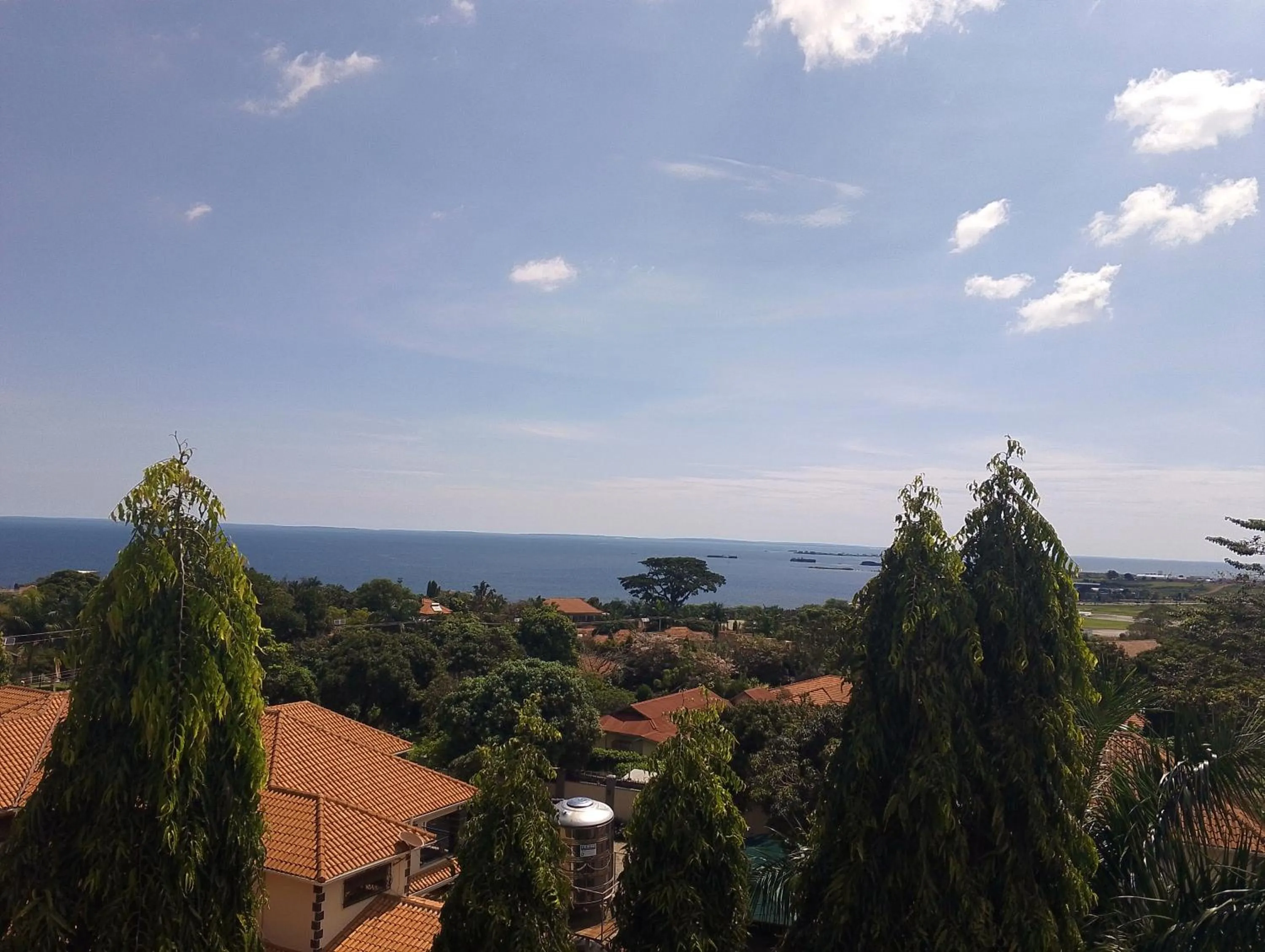 Nearby landmark in DISCOVERY COURTS HOTEL