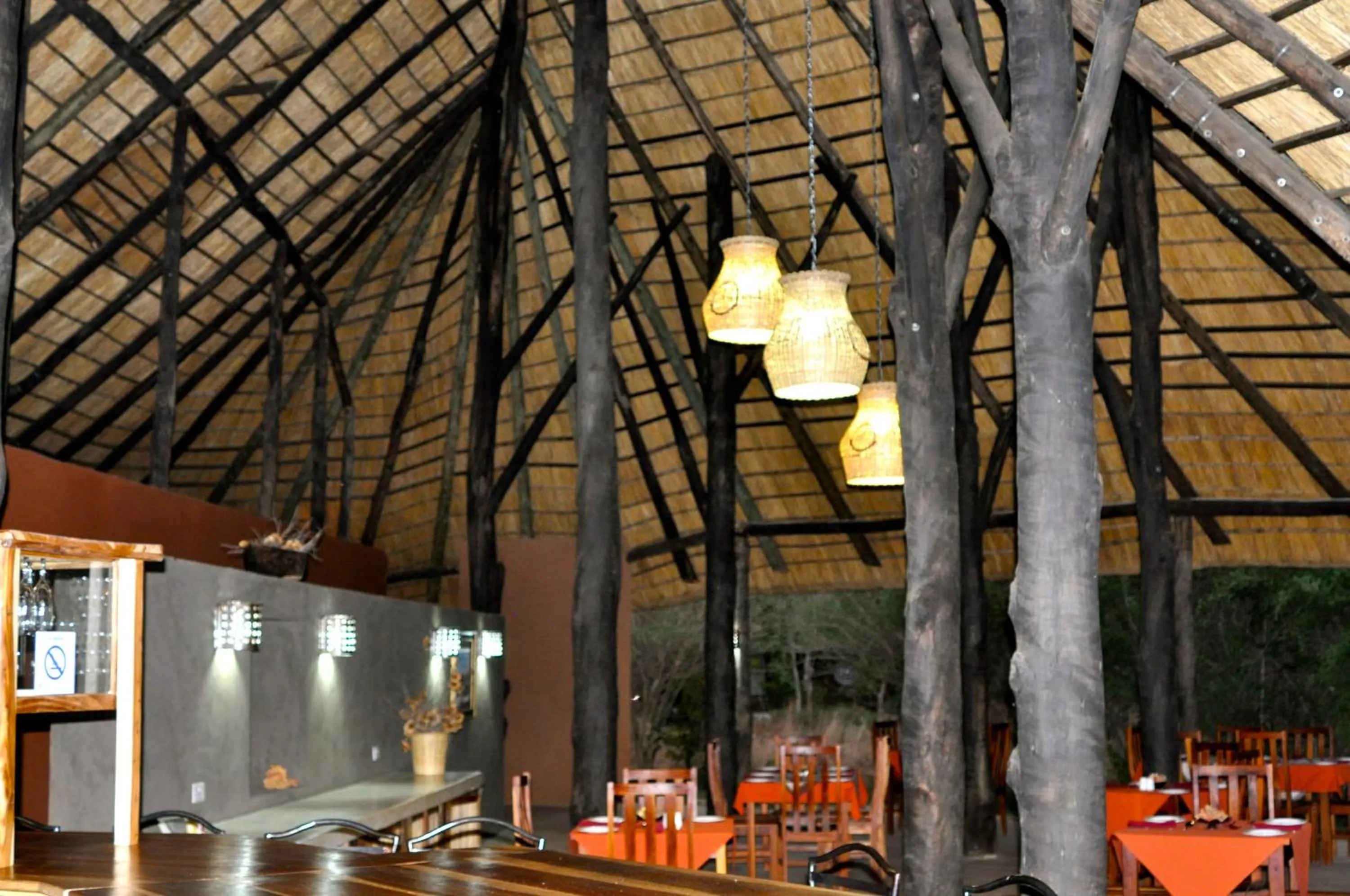 Restaurant/places to eat in Munga Eco-Lodge