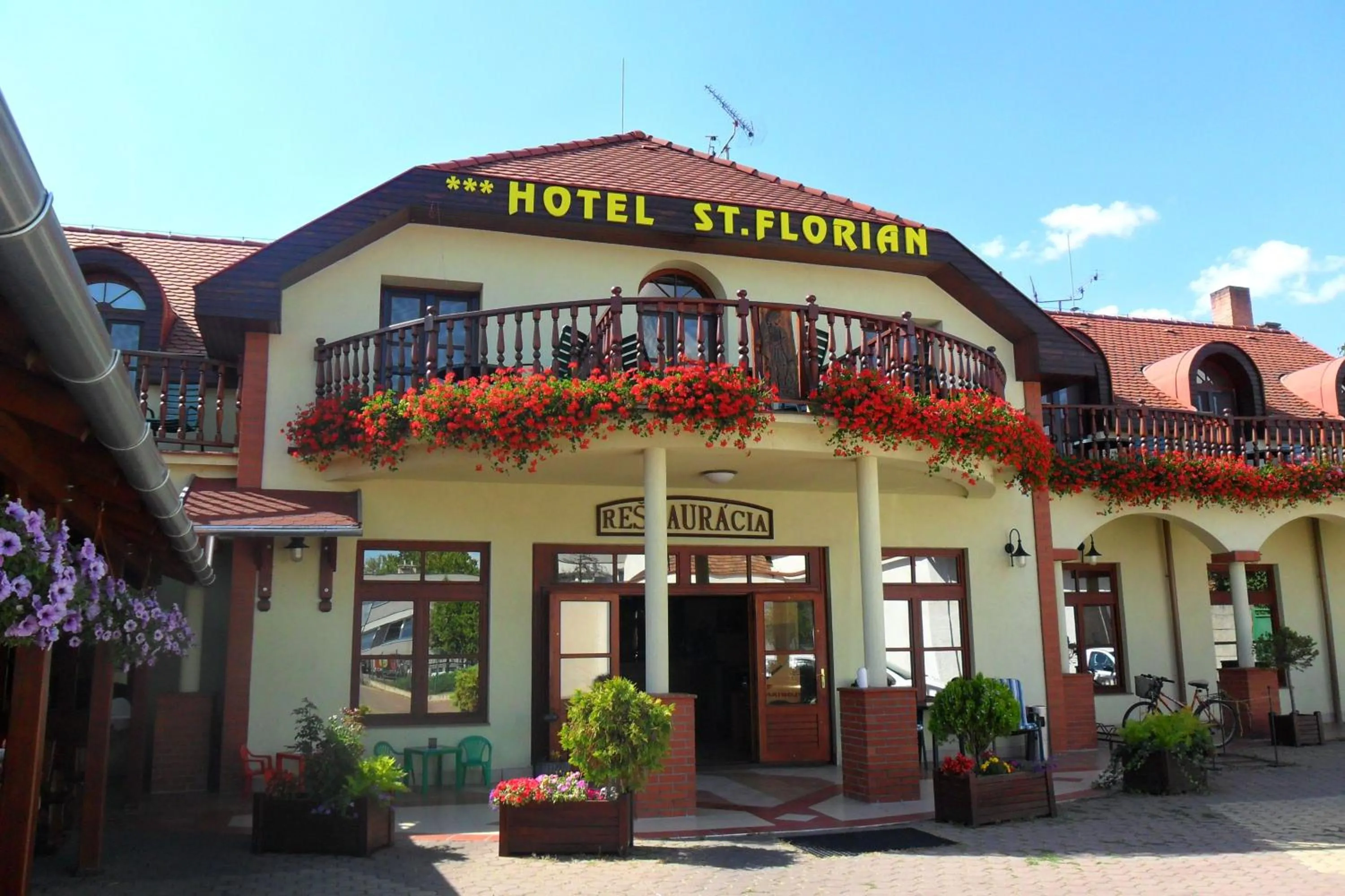 Facade/entrance in Hotel St.Florian Sturovo