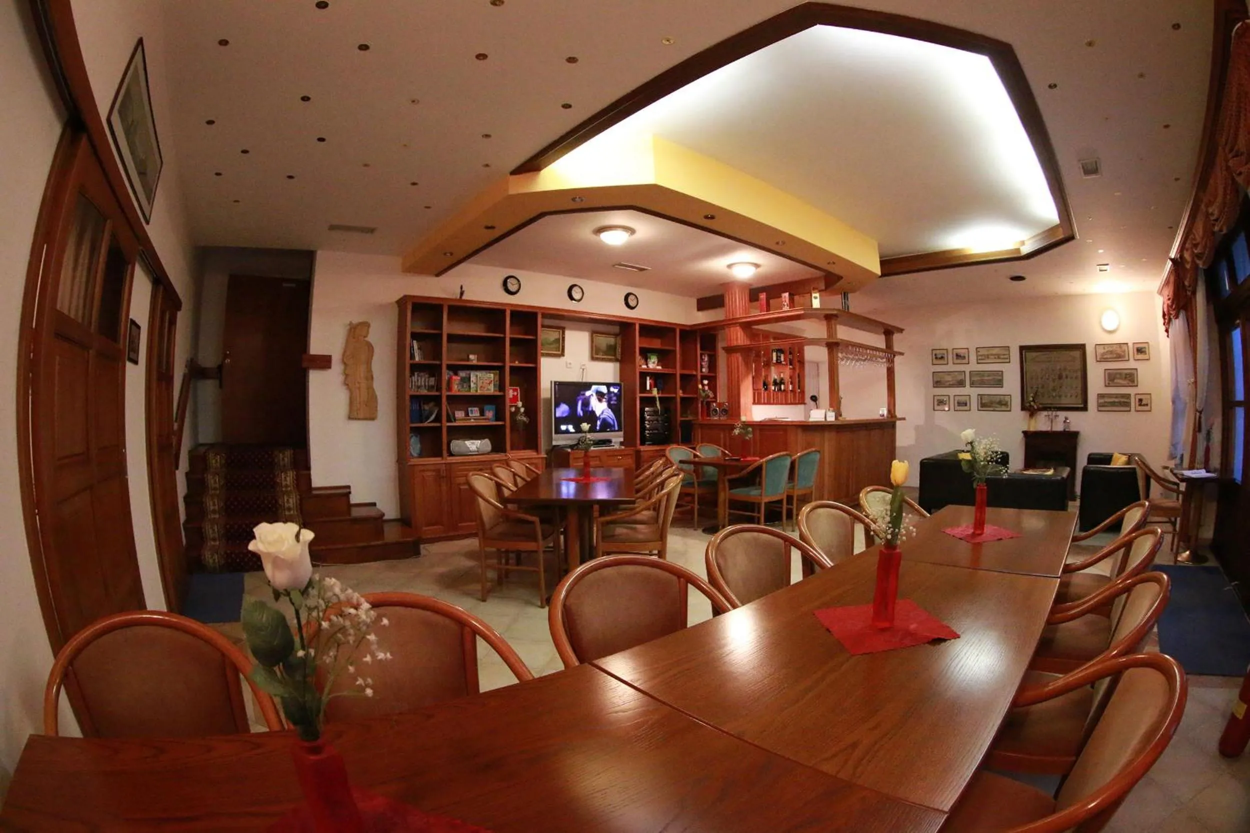 Restaurant/places to eat in Hotel St.Florian Sturovo