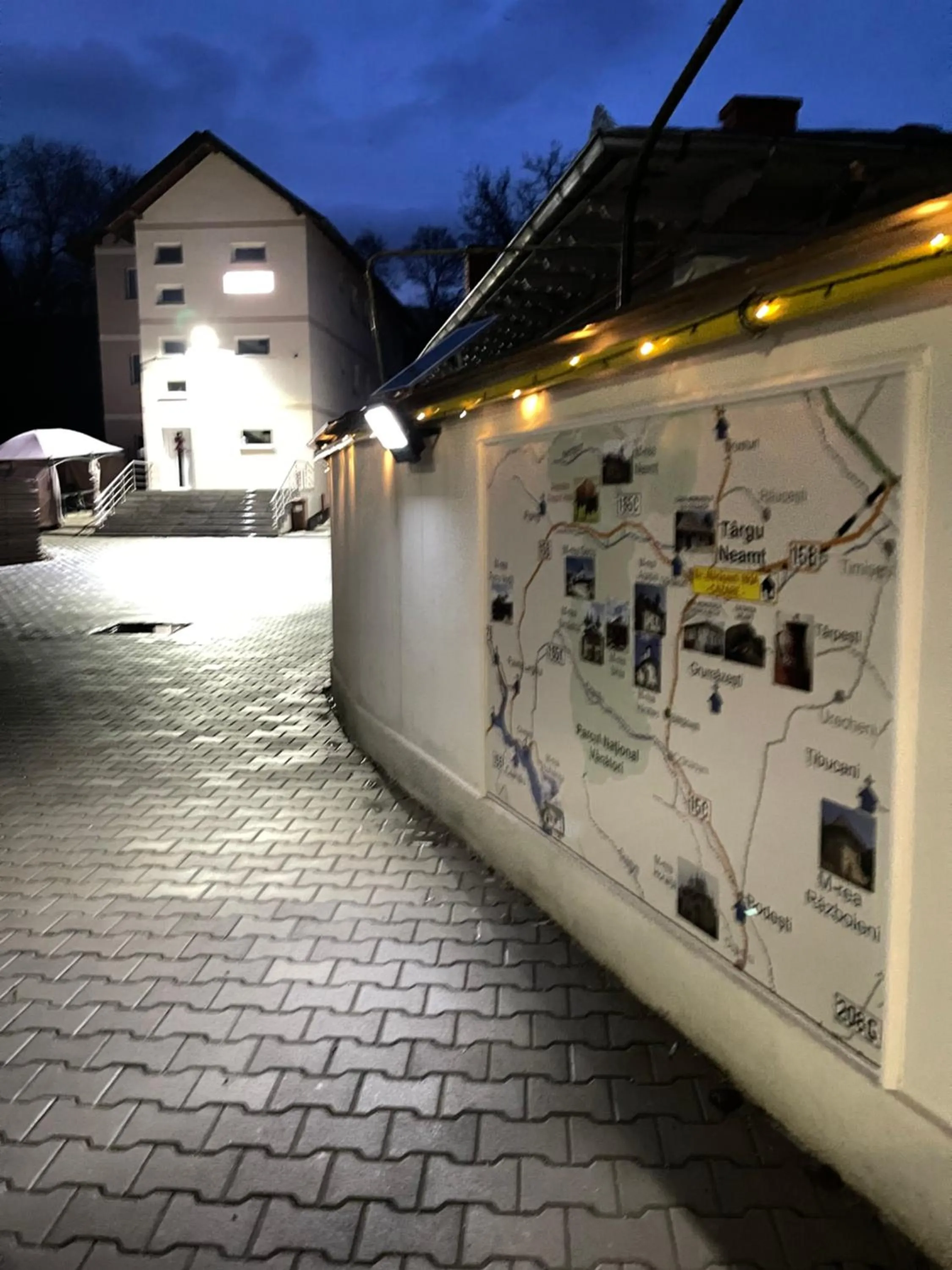 Cazare apartamente LAVI-TOUR Tg Neamț