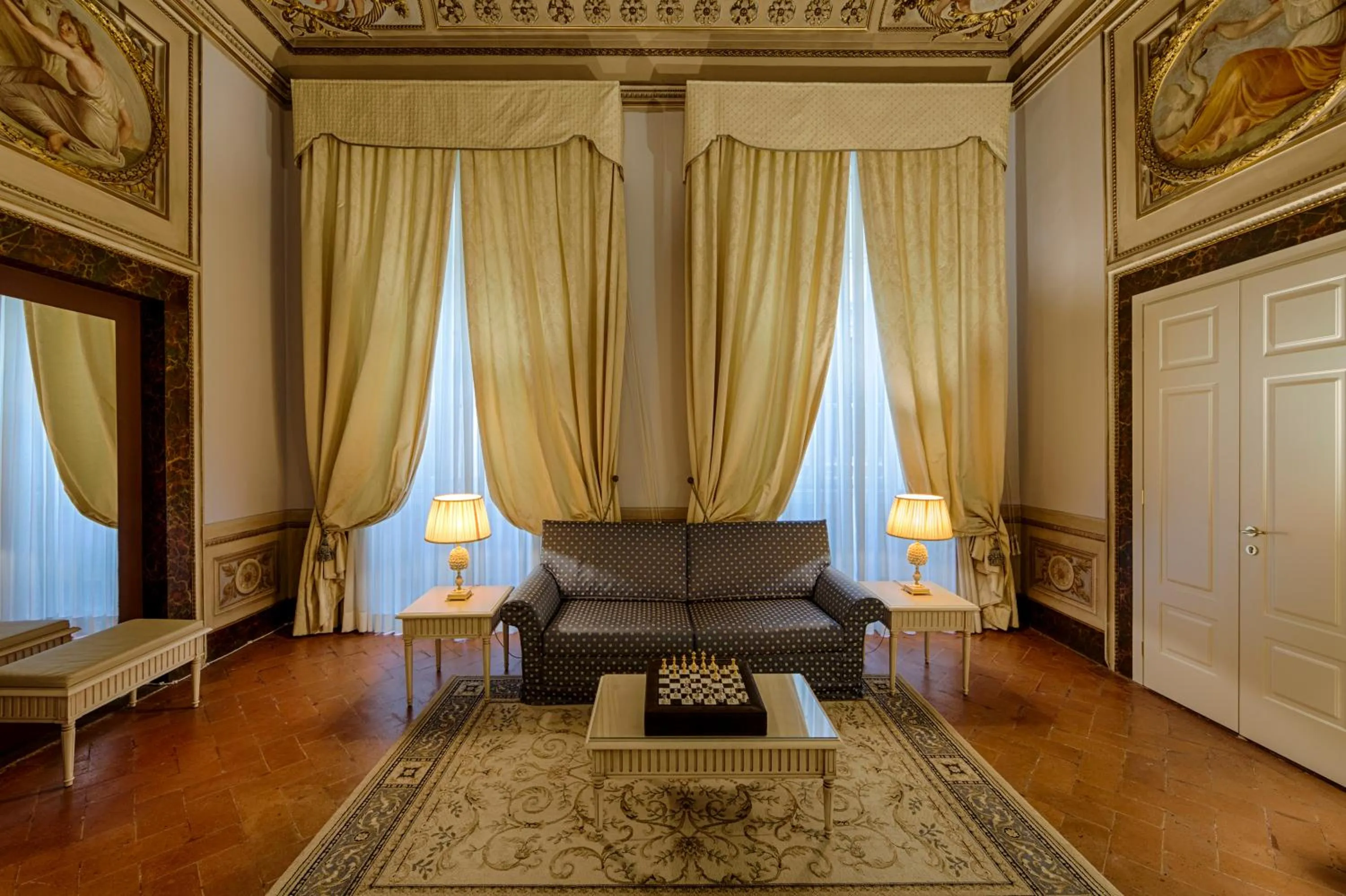 Bedroom in Palazzo Guicciardini