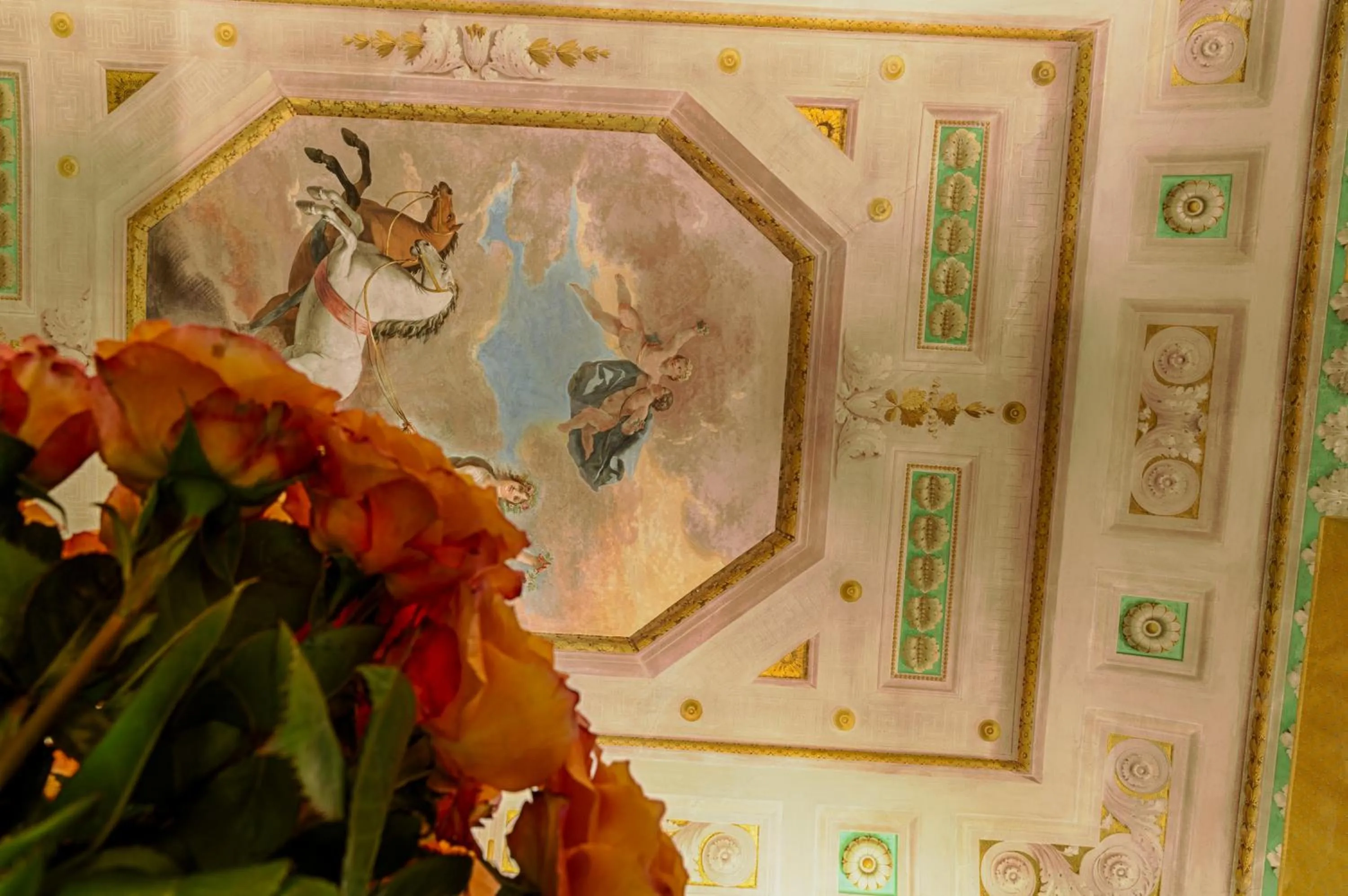 Decorative detail in Palazzo Guicciardini