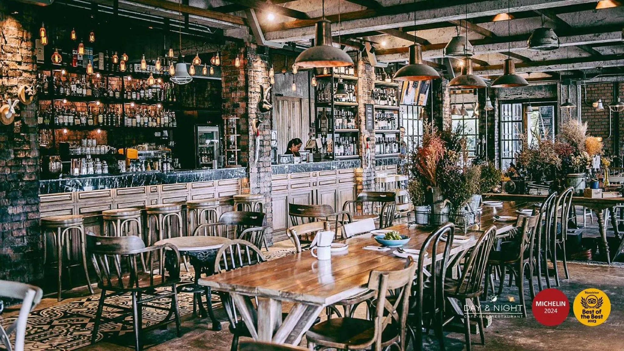 Restaurant/places to eat in Nipa Garden Hotel