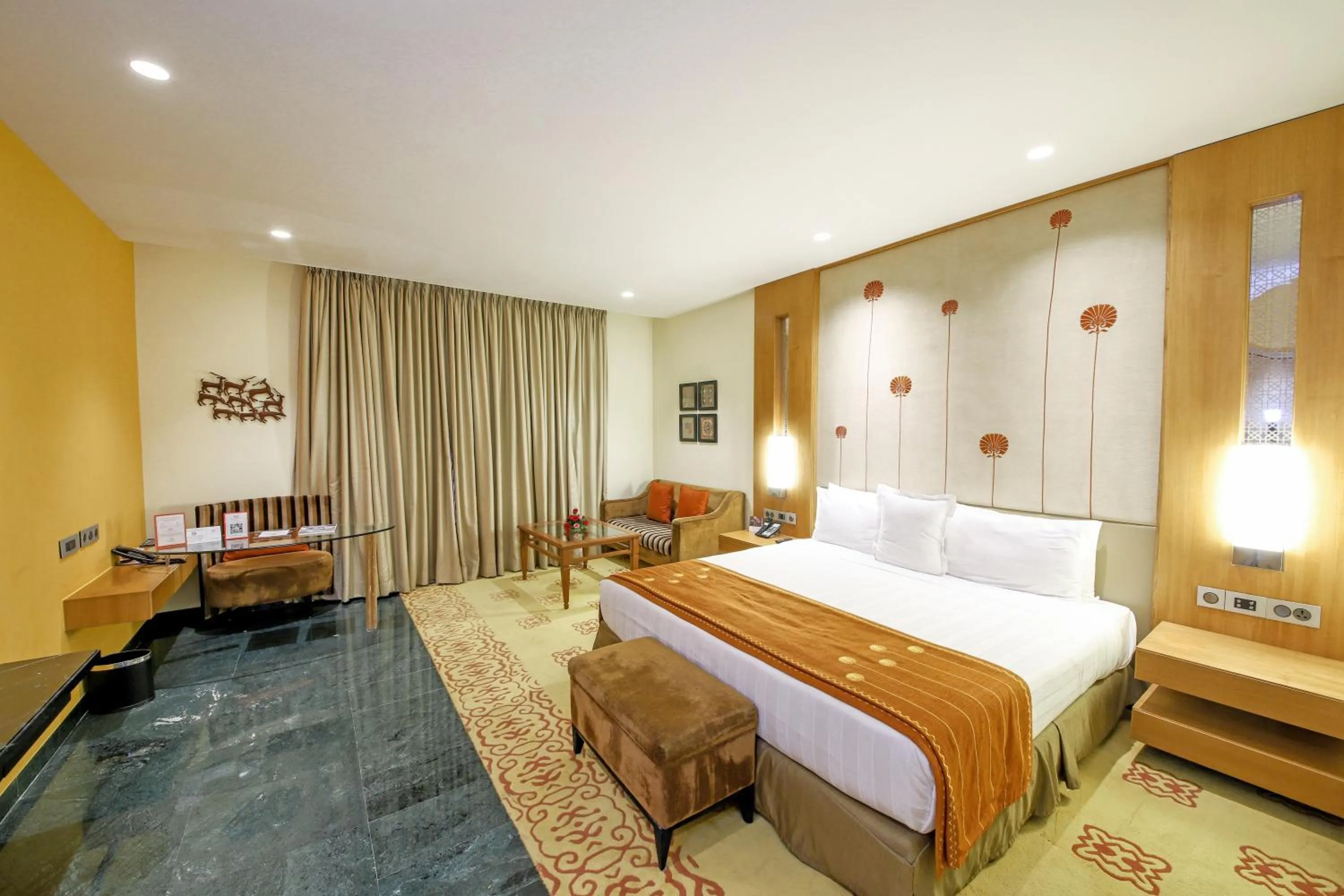 Bedroom, Bed in Welcomhotel by ITC Hotels, Jodhpur