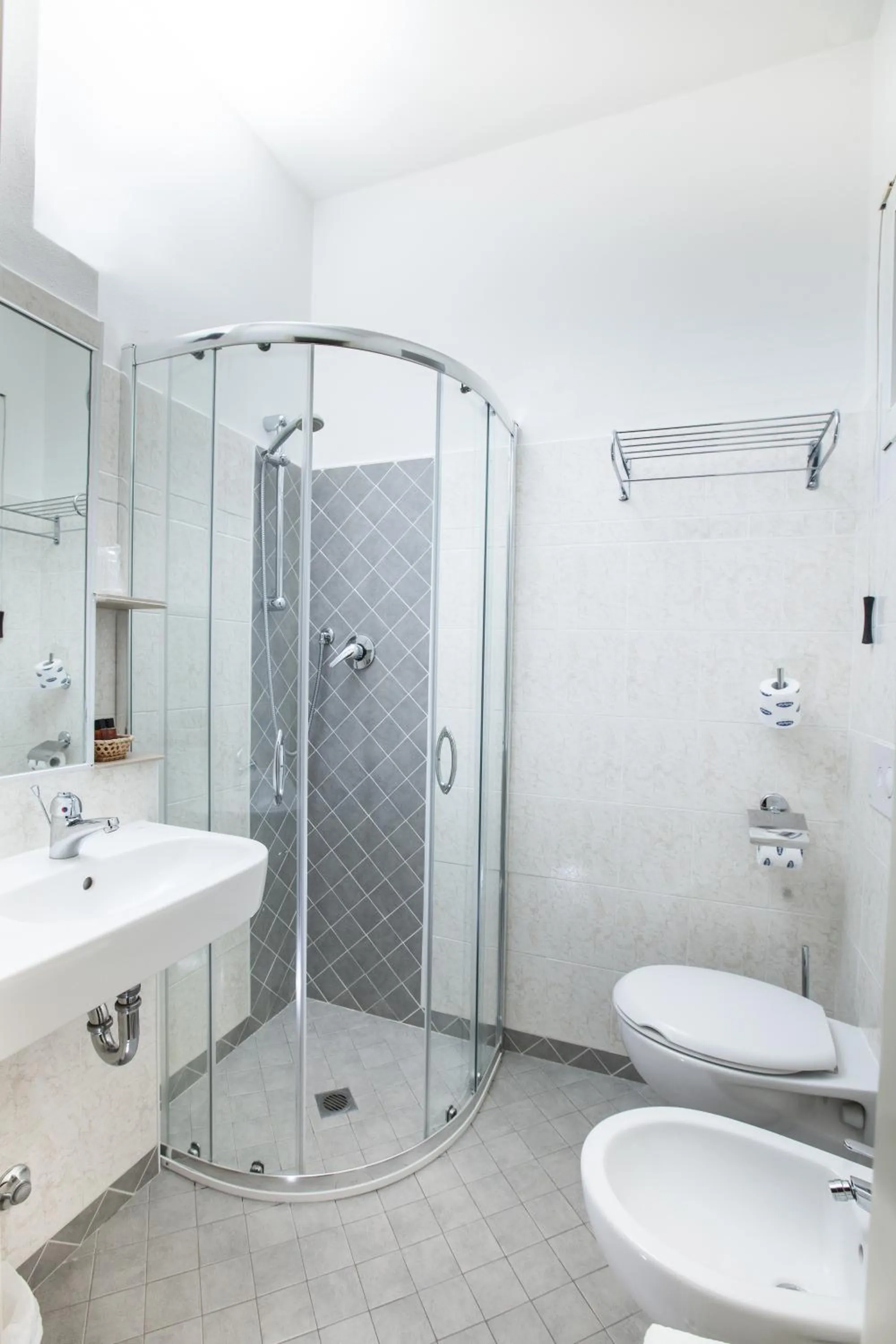 Shower in Hotel Baltic